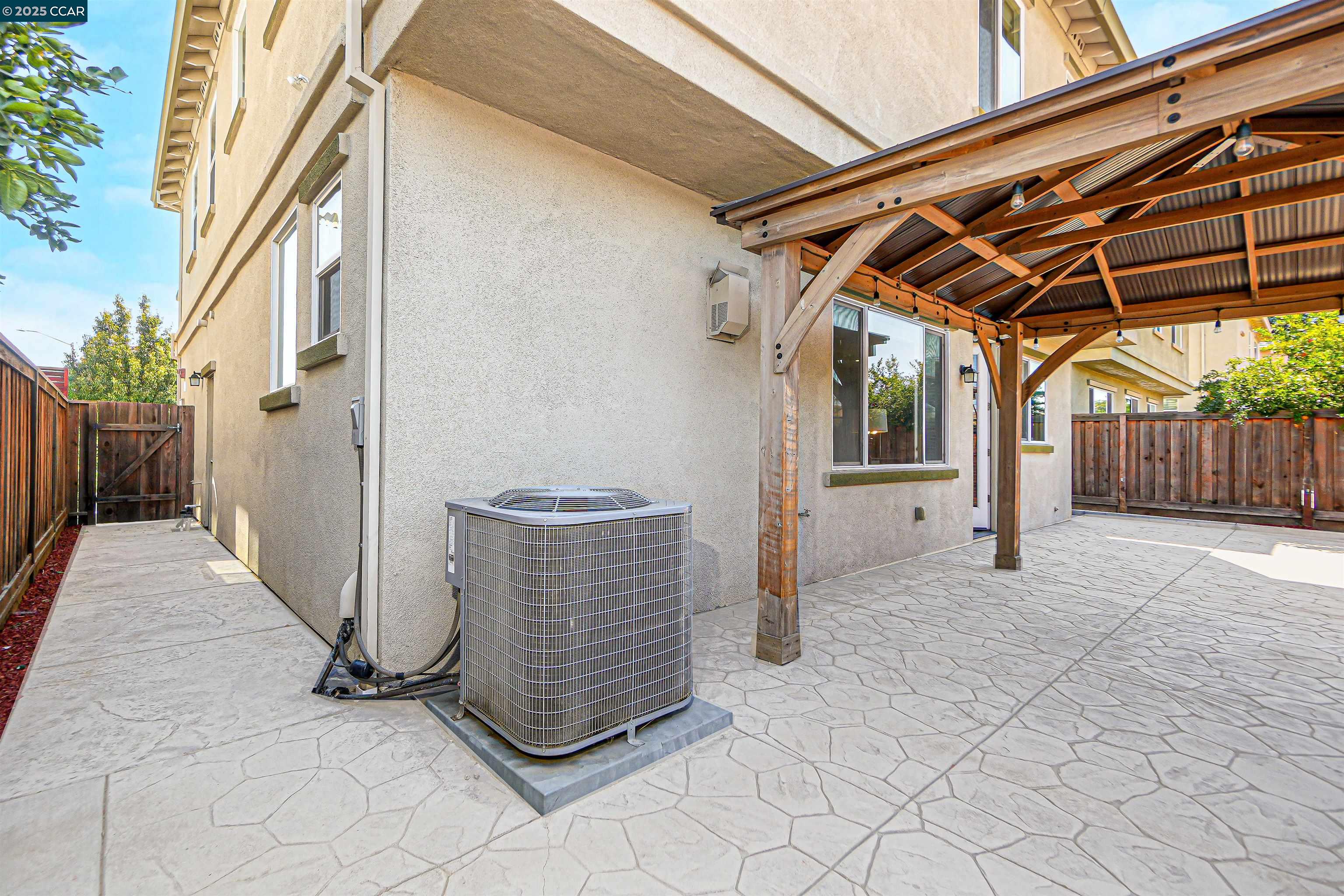 Detail Gallery Image 42 of 53 For 80 Greystone Pl, Pittsburg,  CA 94565 - 4 Beds | 2/1 Baths