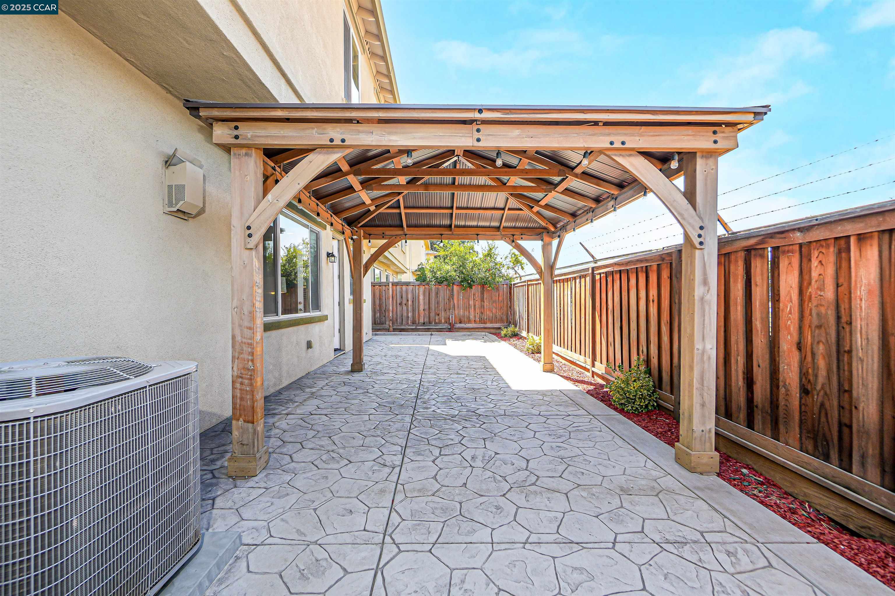 Detail Gallery Image 43 of 53 For 80 Greystone Pl, Pittsburg,  CA 94565 - 4 Beds | 2/1 Baths
