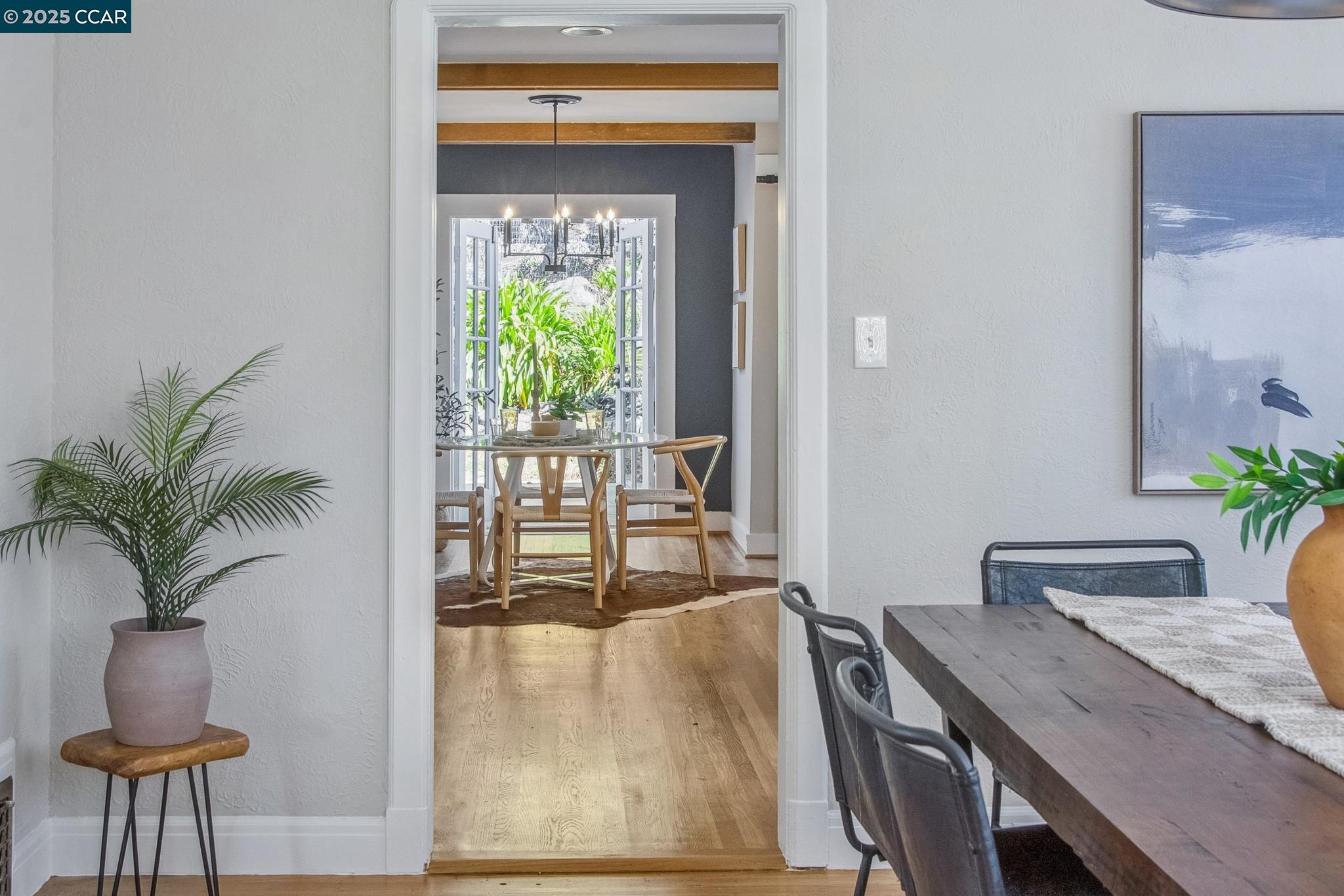 Detail Gallery Image 23 of 60 For 545 Colusa Ave, Berkeley,  CA 94707 - 3 Beds | 1/1 Baths