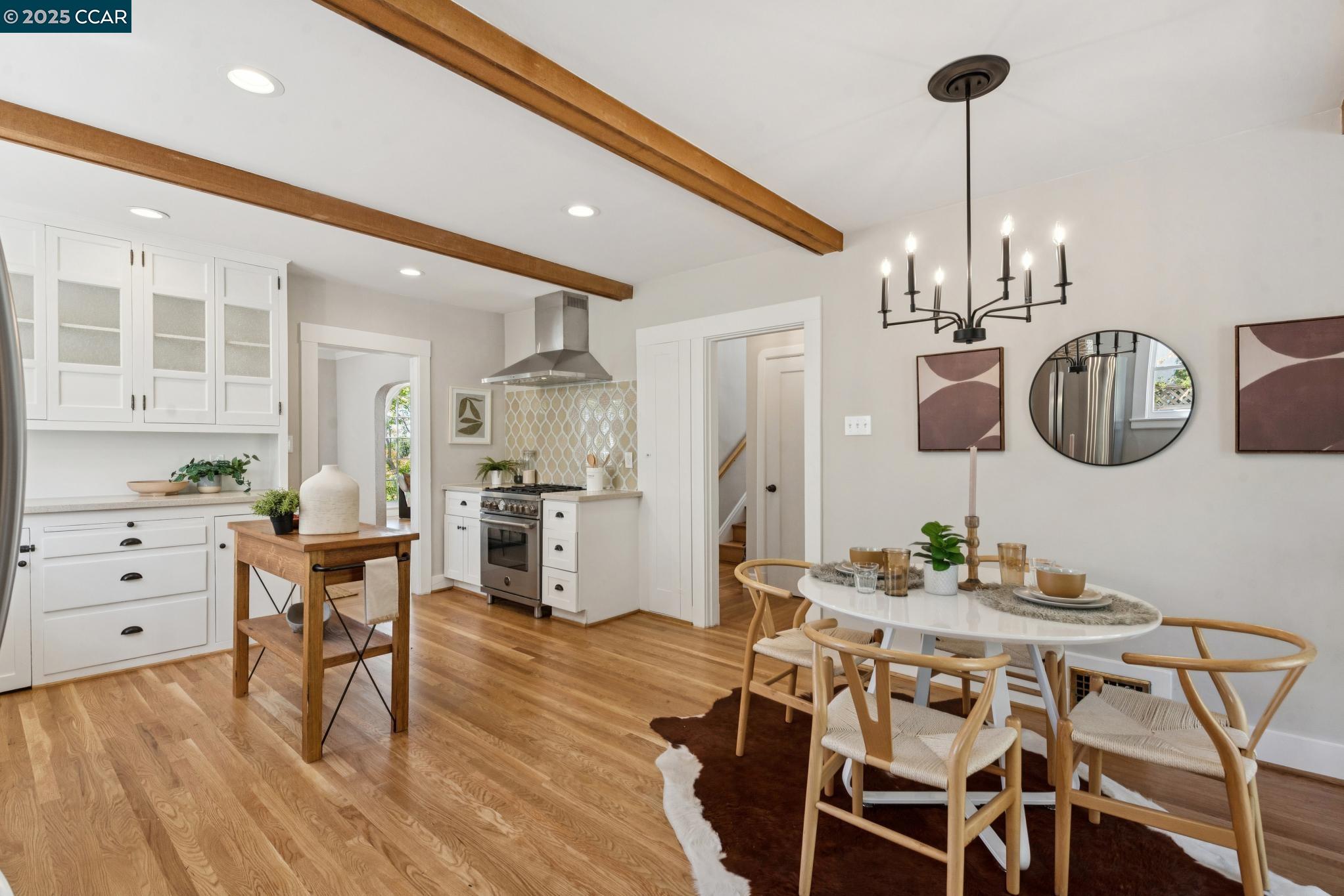 Detail Gallery Image 32 of 60 For 545 Colusa Ave, Berkeley,  CA 94707 - 3 Beds | 1/1 Baths