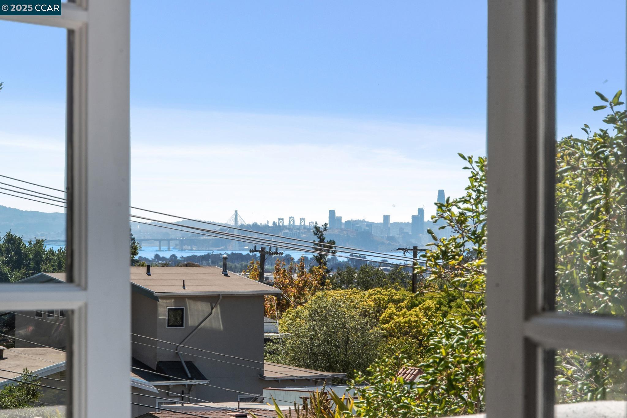 Detail Gallery Image 45 of 60 For 545 Colusa Ave, Berkeley,  CA 94707 - 3 Beds | 1/1 Baths