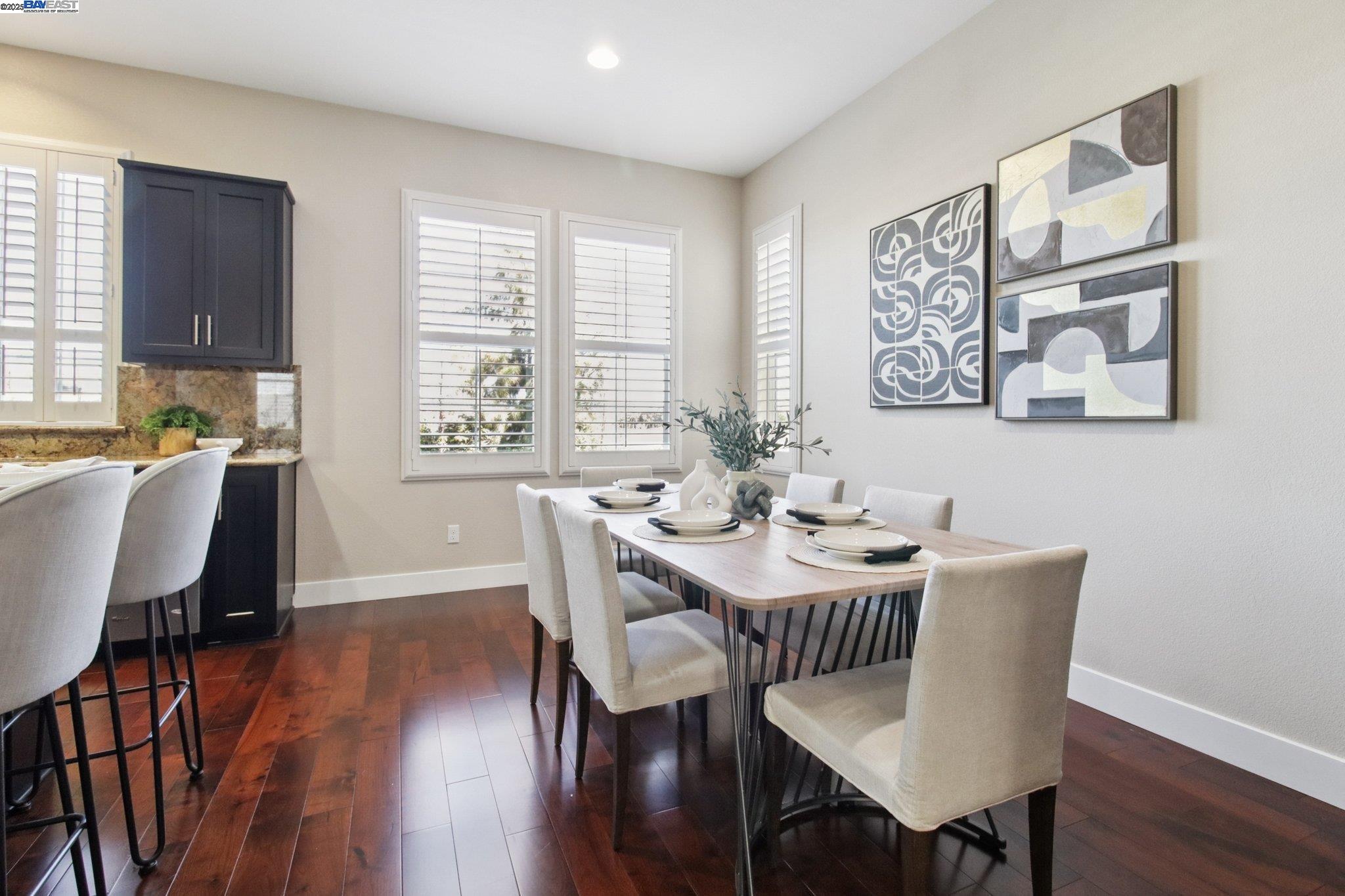 Detail Gallery Image 11 of 38 For 38262 Luma Ter, Newark,  CA 94560 - 4 Beds | 3/1 Baths