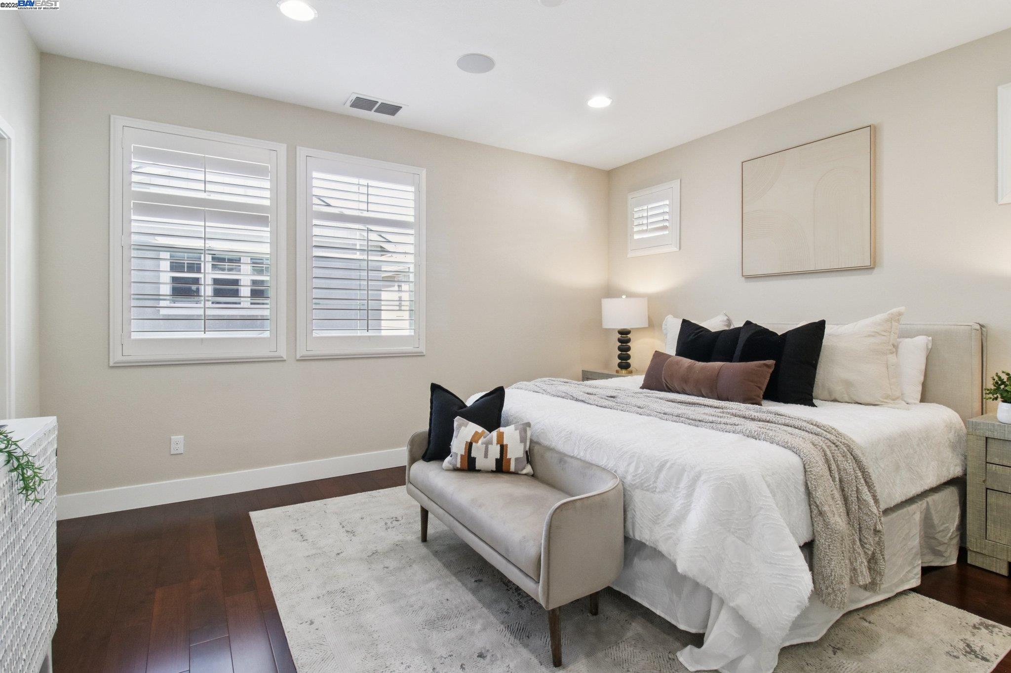 Detail Gallery Image 12 of 38 For 38262 Luma Ter, Newark,  CA 94560 - 4 Beds | 3/1 Baths