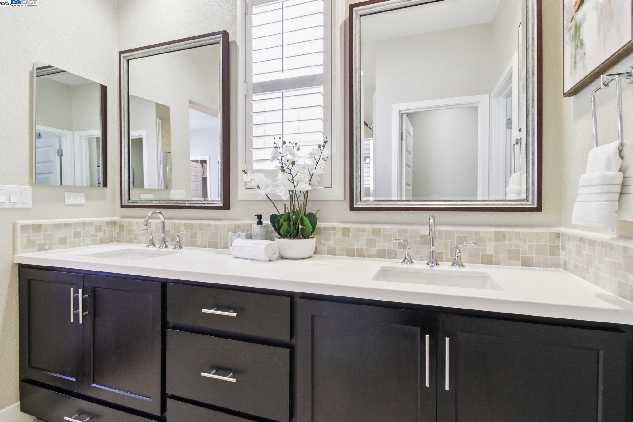 Detail Gallery Image 15 of 38 For 38262 Luma Ter, Newark,  CA 94560 - 4 Beds | 3/1 Baths