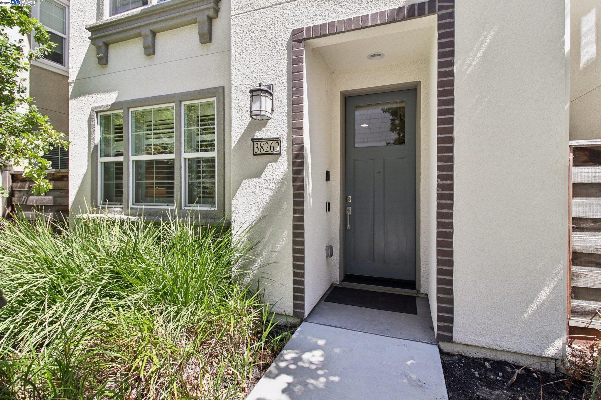 Detail Gallery Image 29 of 38 For 38262 Luma Ter, Newark,  CA 94560 - 4 Beds | 3/1 Baths