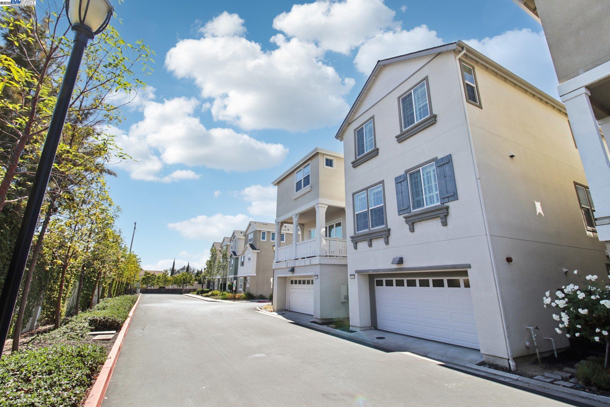 Detail Gallery Image 31 of 38 For 38262 Luma Ter, Newark,  CA 94560 - 4 Beds | 3/1 Baths