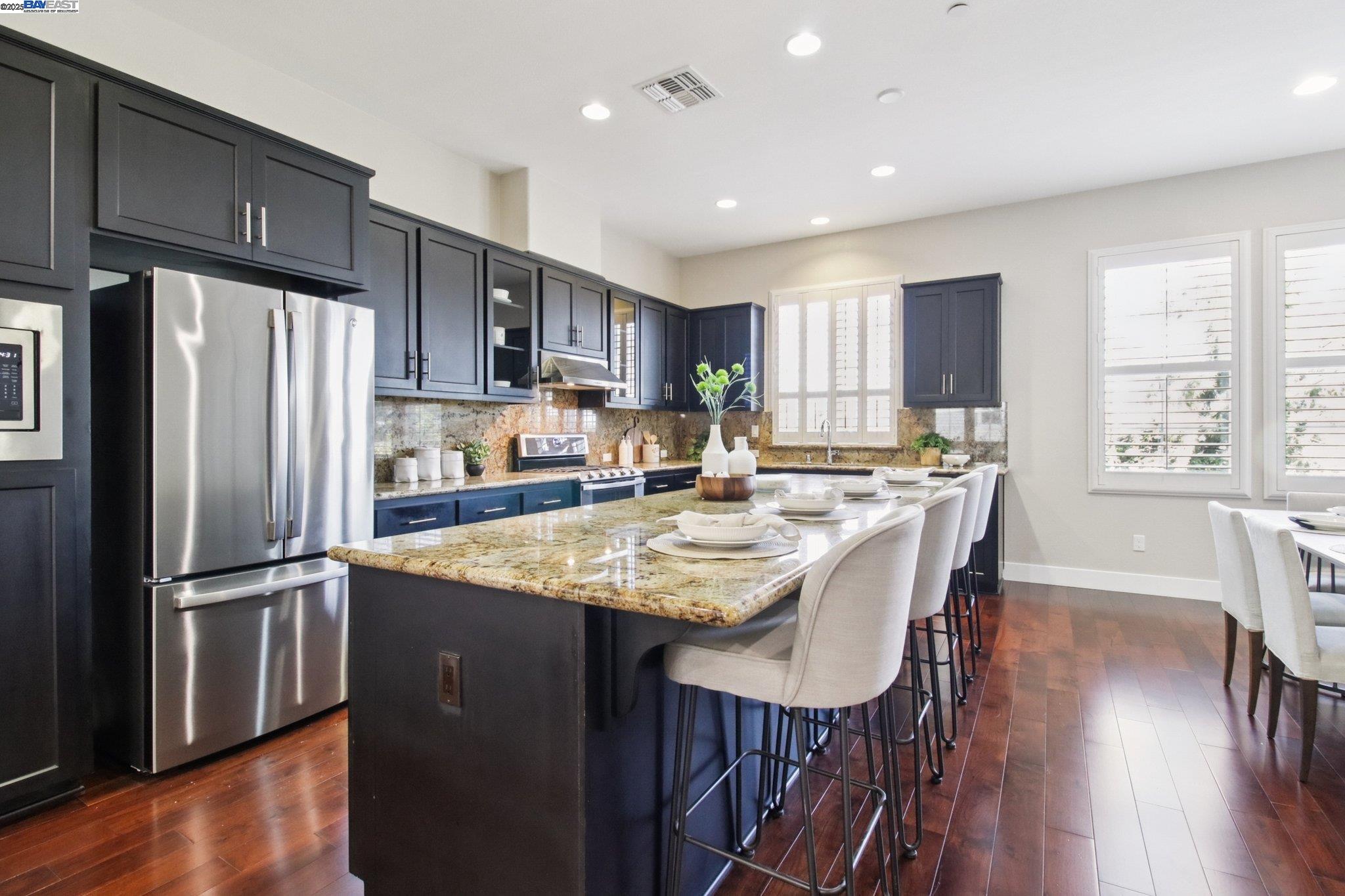 Detail Gallery Image 9 of 38 For 38262 Luma Ter, Newark,  CA 94560 - 4 Beds | 3/1 Baths