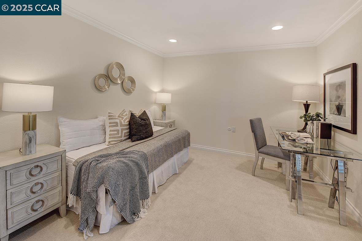 Detail Gallery Image 21 of 51 For 2321 Tice Creek Dr #2,  Walnut Creek,  CA 94595 - 2 Beds | 2 Baths