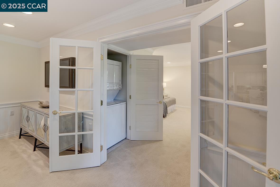 Detail Gallery Image 22 of 51 For 2321 Tice Creek Dr #2,  Walnut Creek,  CA 94595 - 2 Beds | 2 Baths