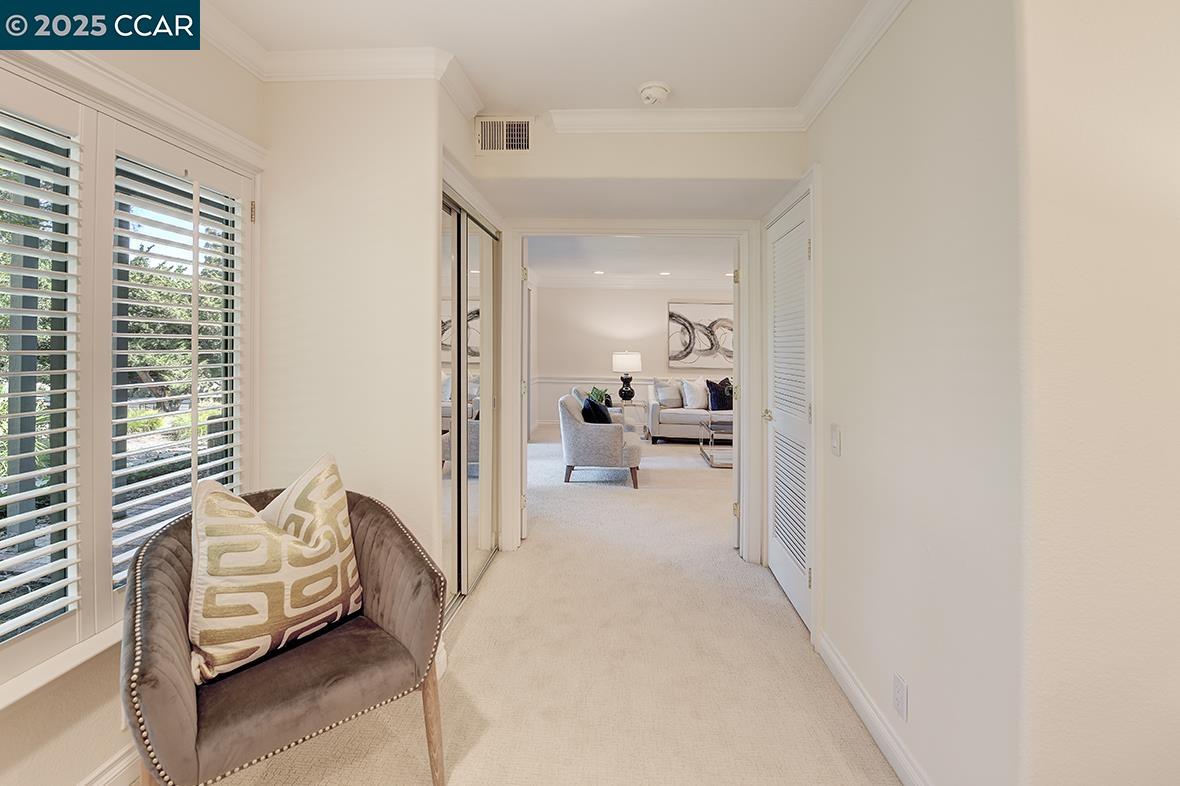 Detail Gallery Image 25 of 51 For 2321 Tice Creek Dr #2,  Walnut Creek,  CA 94595 - 2 Beds | 2 Baths