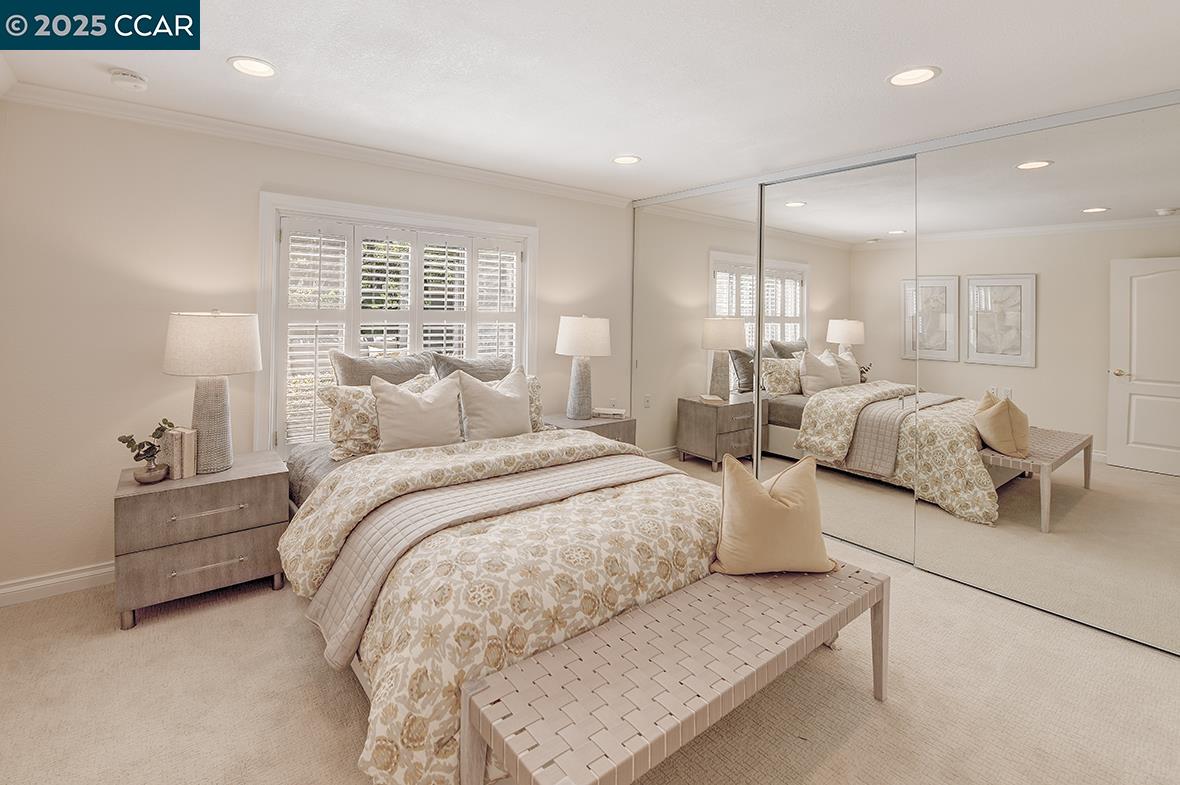 Detail Gallery Image 29 of 51 For 2321 Tice Creek Dr #2,  Walnut Creek,  CA 94595 - 2 Beds | 2 Baths