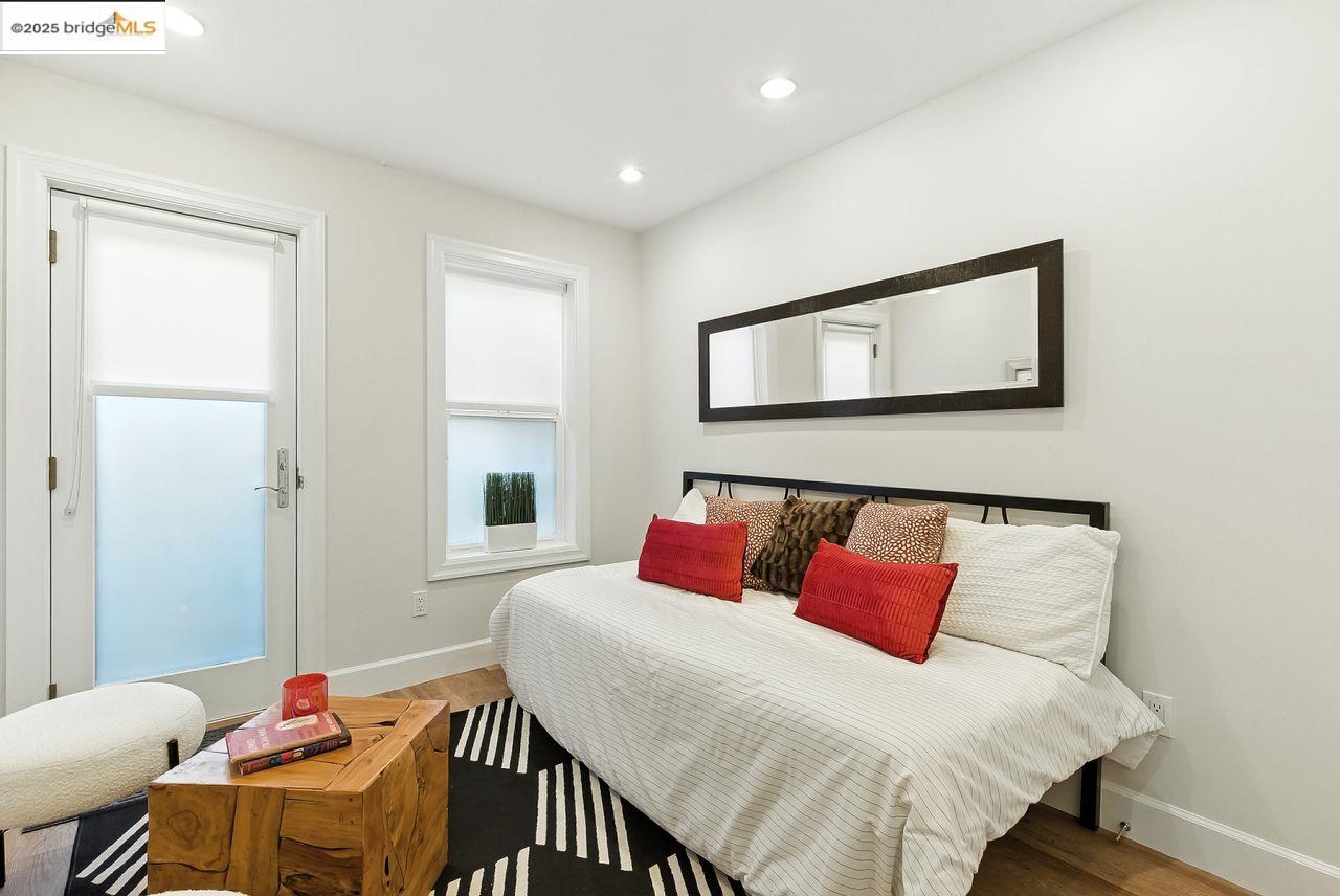 Detail Gallery Image 38 of 45 For 280 Monterey Blvd., San Francisco,  CA 94131 - 5 Beds | 3 Baths
