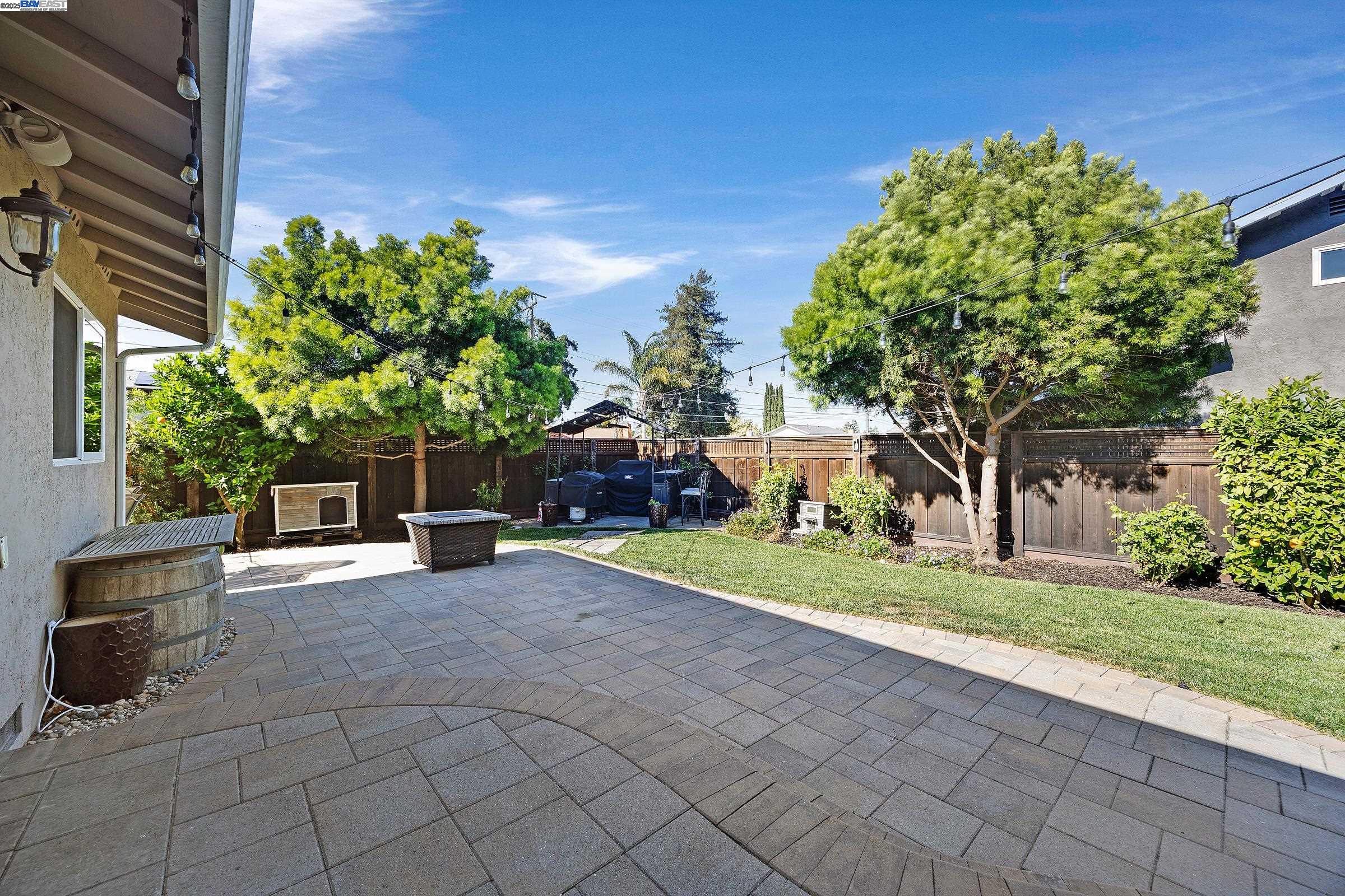 Detail Gallery Image 29 of 34 For 11530 Circle Way, Dublin,  CA 94568 - 4 Beds | 2 Baths