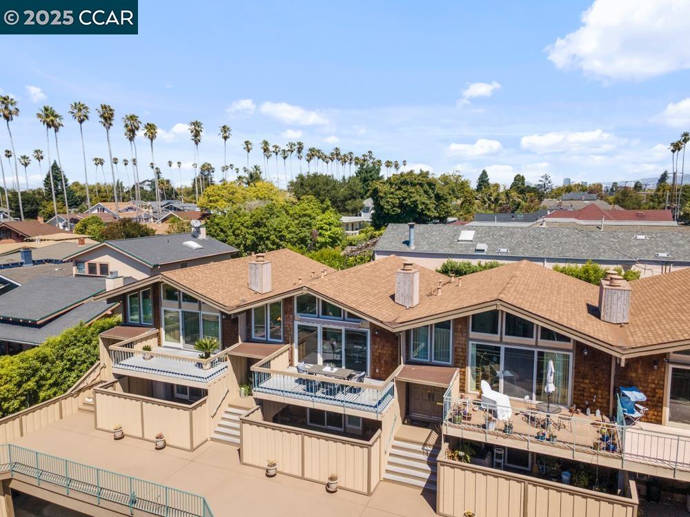 Detail Gallery Image 42 of 48 For 855 Portola Ave, Alameda,  CA 94501 - 2 Beds | 2 Baths