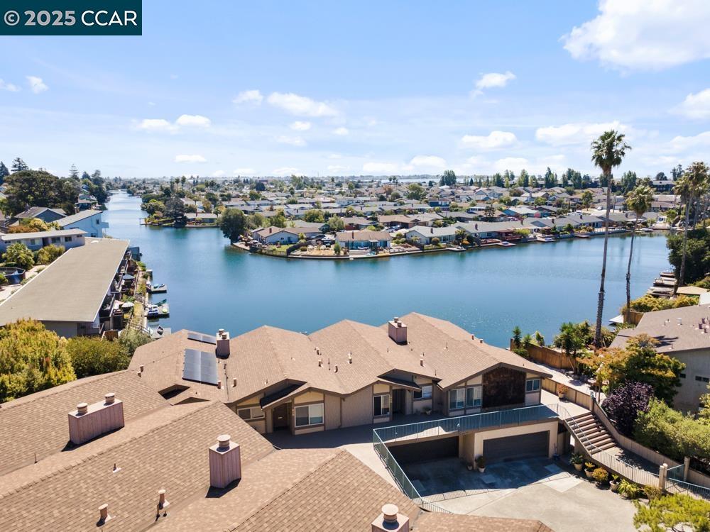 Detail Gallery Image 44 of 48 For 855 Portola Ave, Alameda,  CA 94501 - 2 Beds | 2 Baths