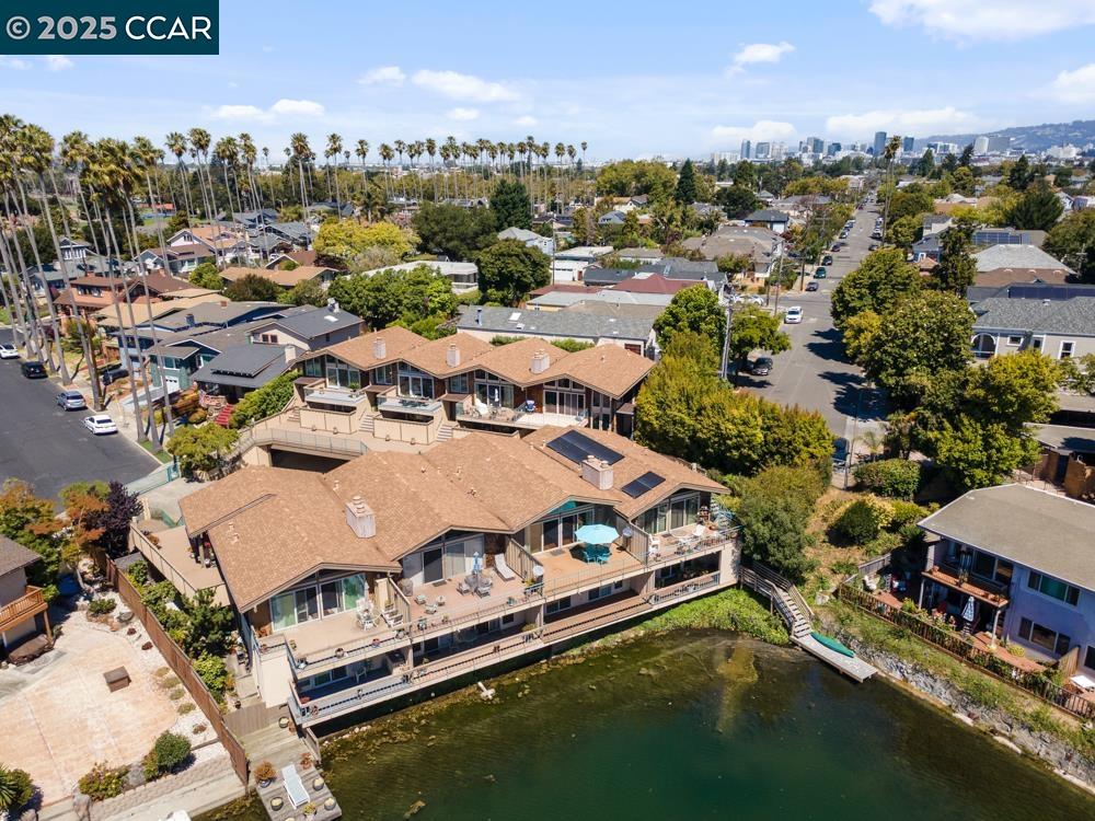Detail Gallery Image 46 of 48 For 855 Portola Ave, Alameda,  CA 94501 - 2 Beds | 2 Baths
