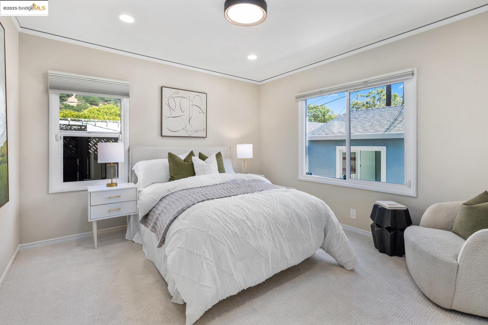 Detail Gallery Image 15 of 42 For 100 Covington St, Oakland,  CA 94605 - 3 Beds | 2 Baths