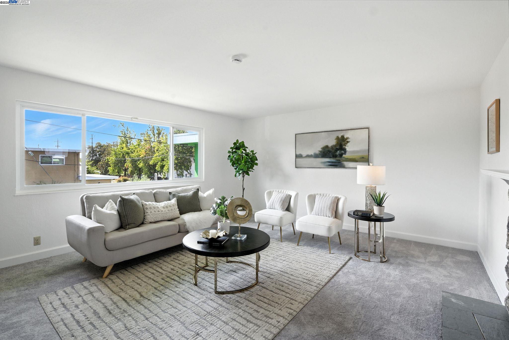Detail Gallery Image 9 of 44 For 3101 61st Ave, Oakland,  CA 94605 - 9 Beds | 5 Baths