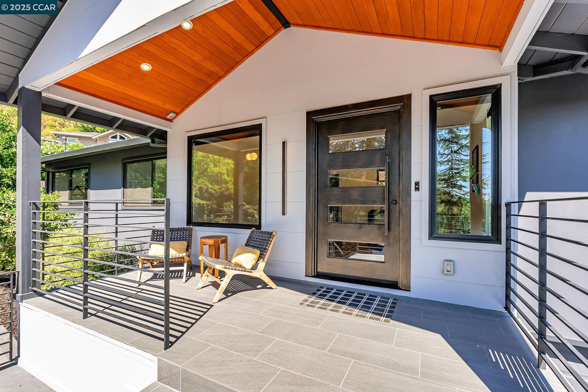 Detail Gallery Image 9 of 48 For 1612 Cervato Cir, Alamo,  CA 94507 - 4 Beds | 2/1 Baths