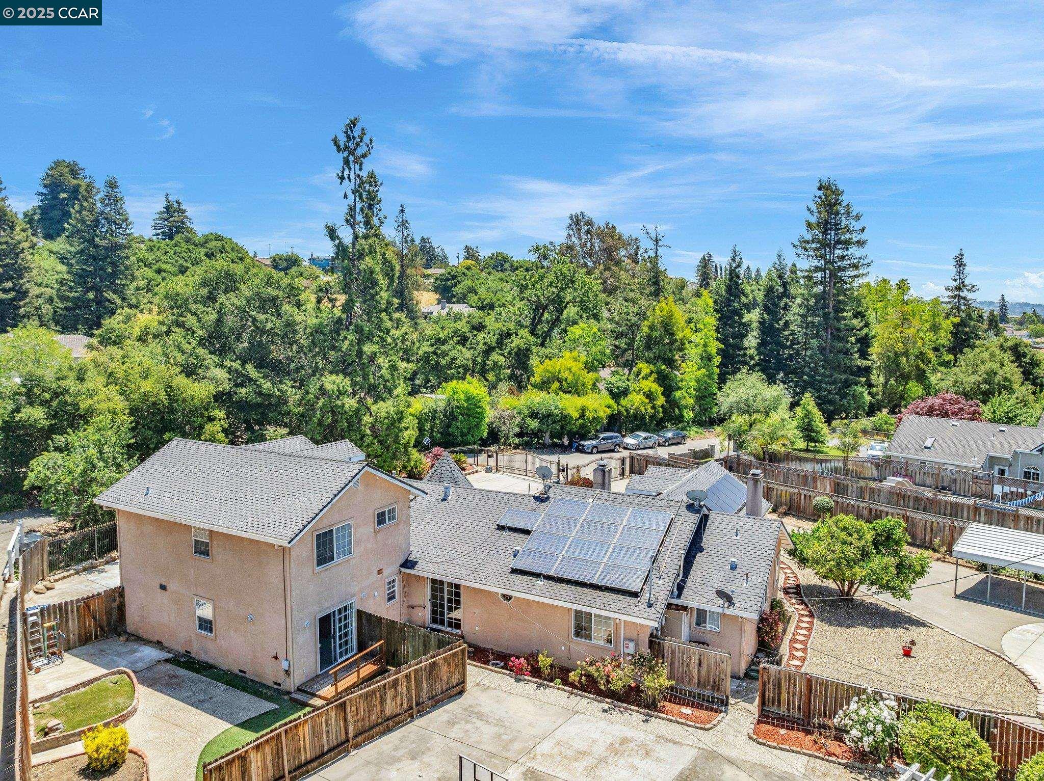 Detail Gallery Image 40 of 57 For 18127 Madison Ave, Castro Valley,  CA 94546 - 9 Beds | 5/1 Baths