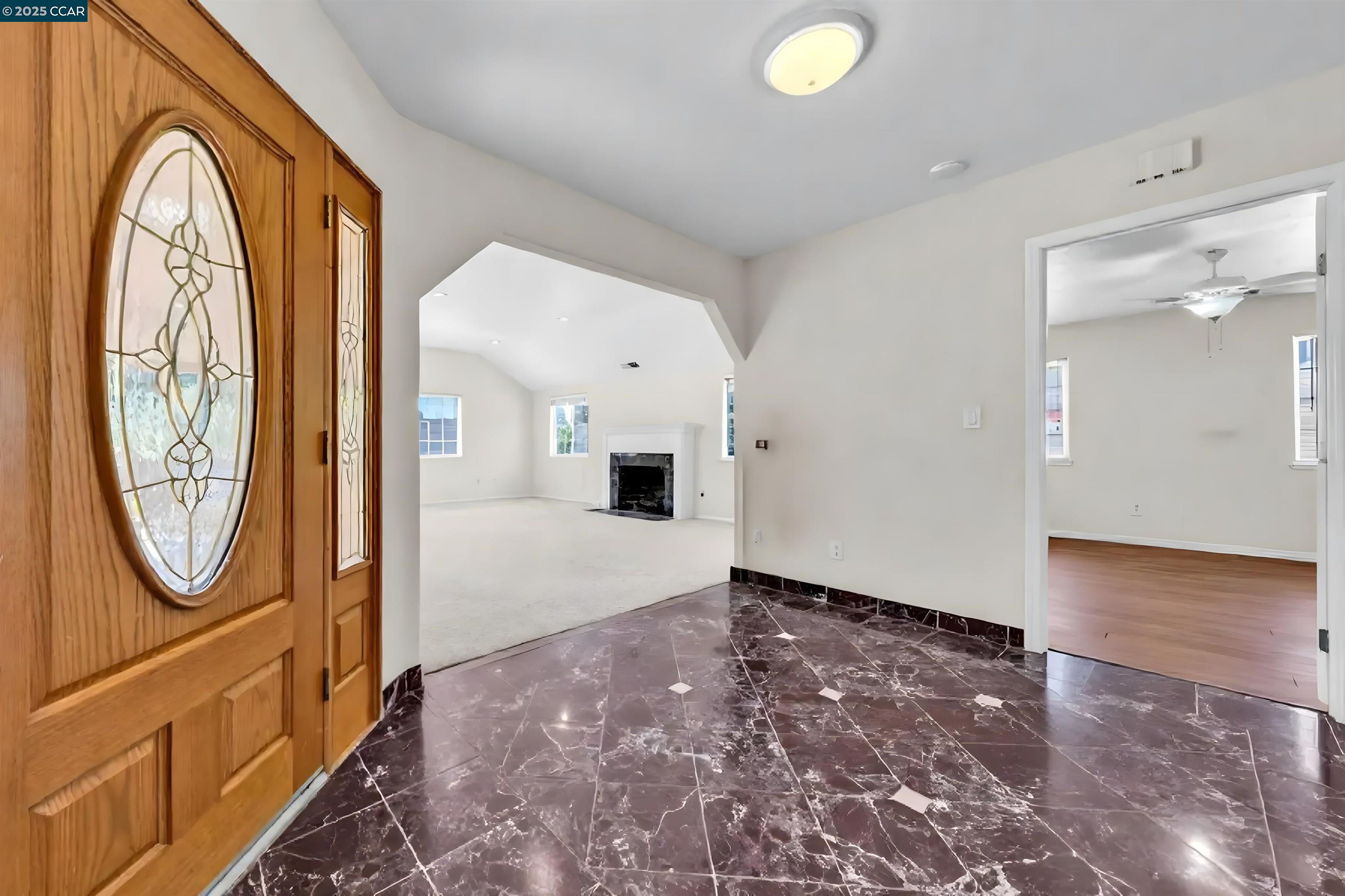 Detail Gallery Image 5 of 57 For 18127 Madison Ave, Castro Valley,  CA 94546 - 9 Beds | 5/1 Baths