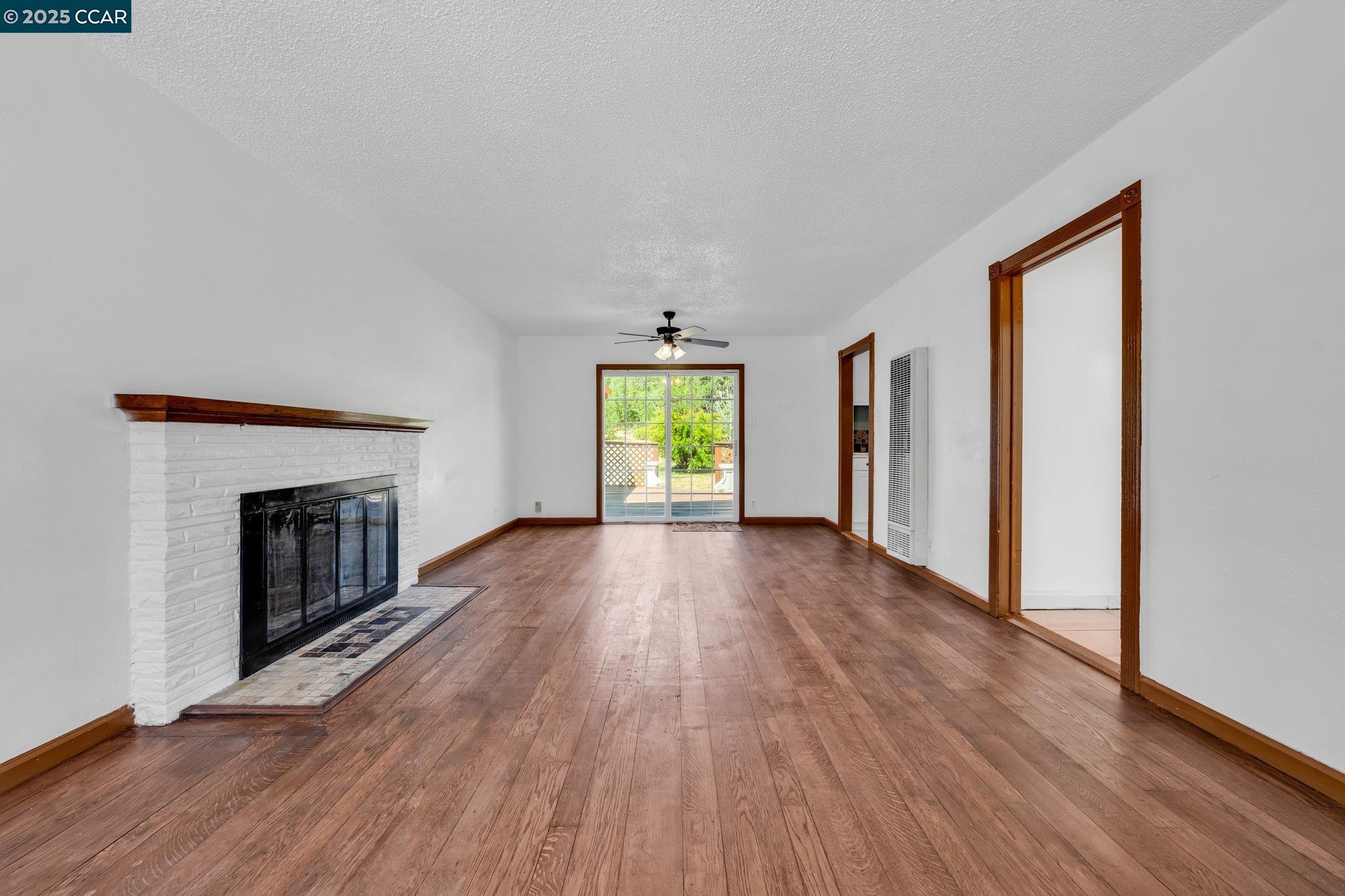 Detail Gallery Image 47 of 57 For 18127 Madison Ave, Castro Valley,  CA 94546 - 9 Beds | 5/1 Baths