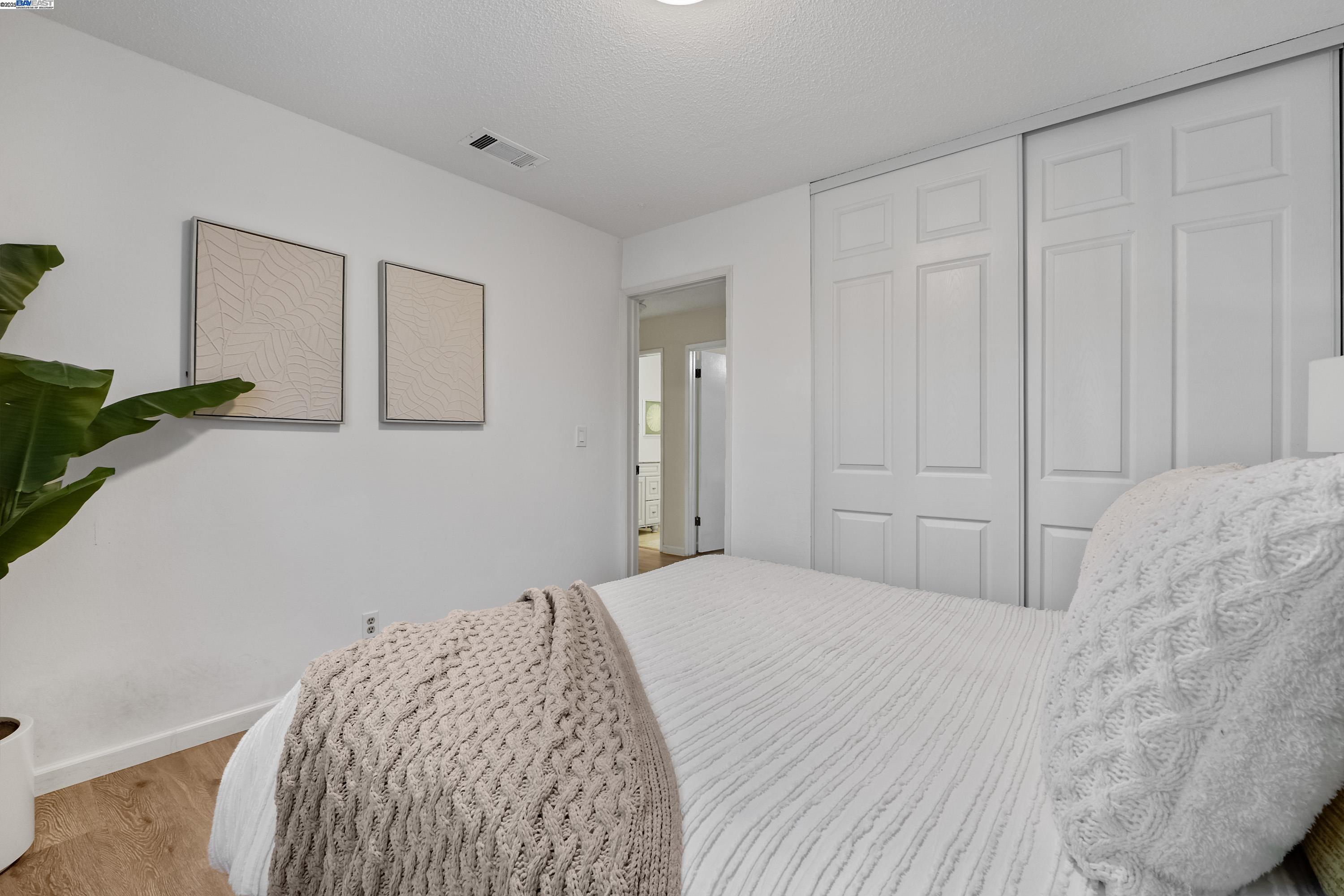 Detail Gallery Image 23 of 43 For 7476 Brookdale Ct, Dublin,  CA 94568 - 3 Beds | 2 Baths