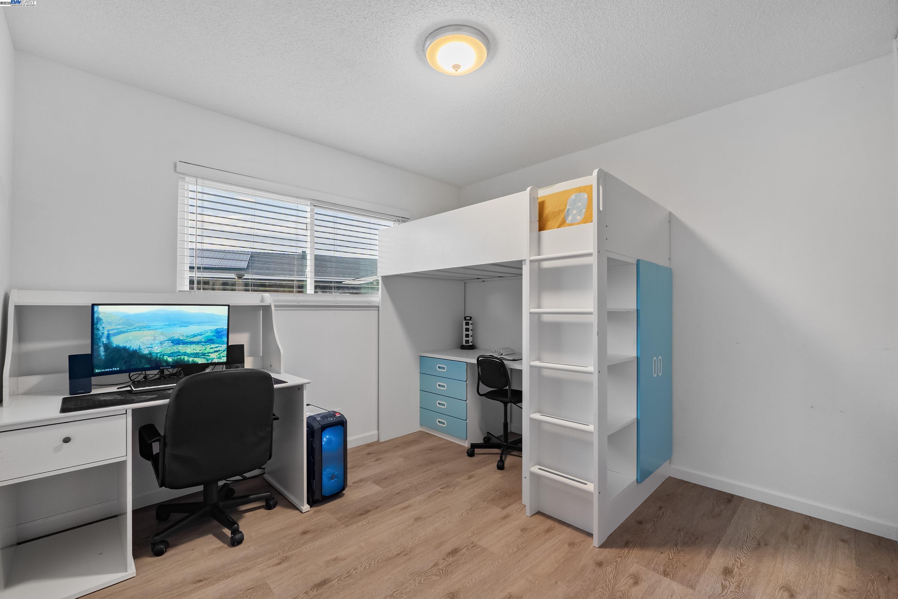Detail Gallery Image 24 of 43 For 7476 Brookdale Ct, Dublin,  CA 94568 - 3 Beds | 2 Baths