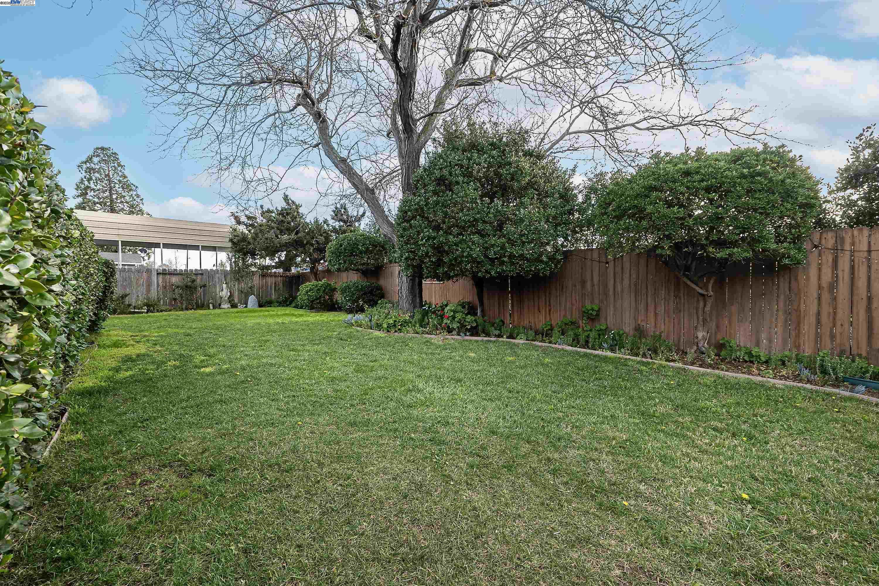 Detail Gallery Image 30 of 43 For 7476 Brookdale Ct, Dublin,  CA 94568 - 3 Beds | 2 Baths