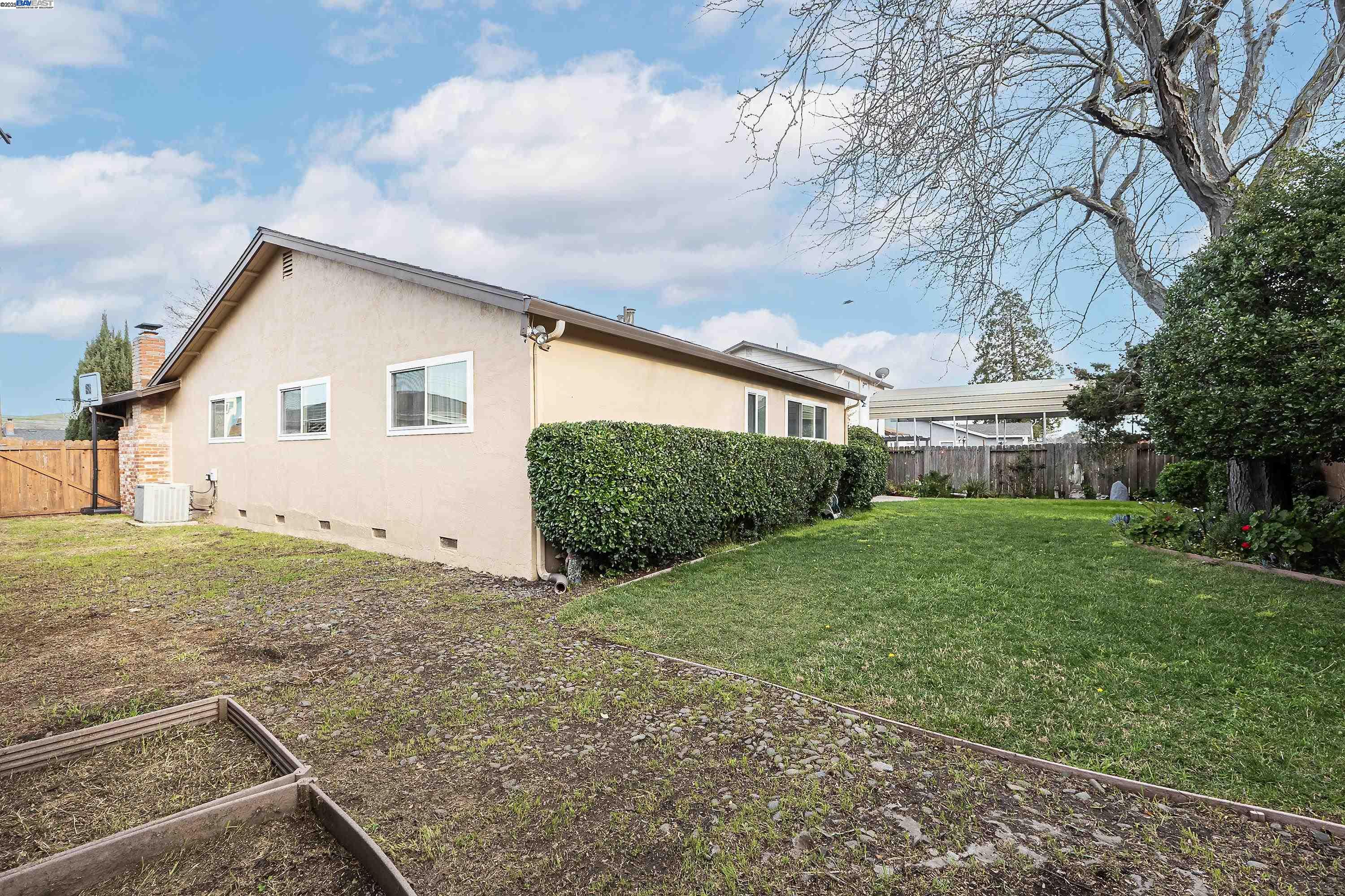 Detail Gallery Image 33 of 43 For 7476 Brookdale Ct, Dublin,  CA 94568 - 3 Beds | 2 Baths