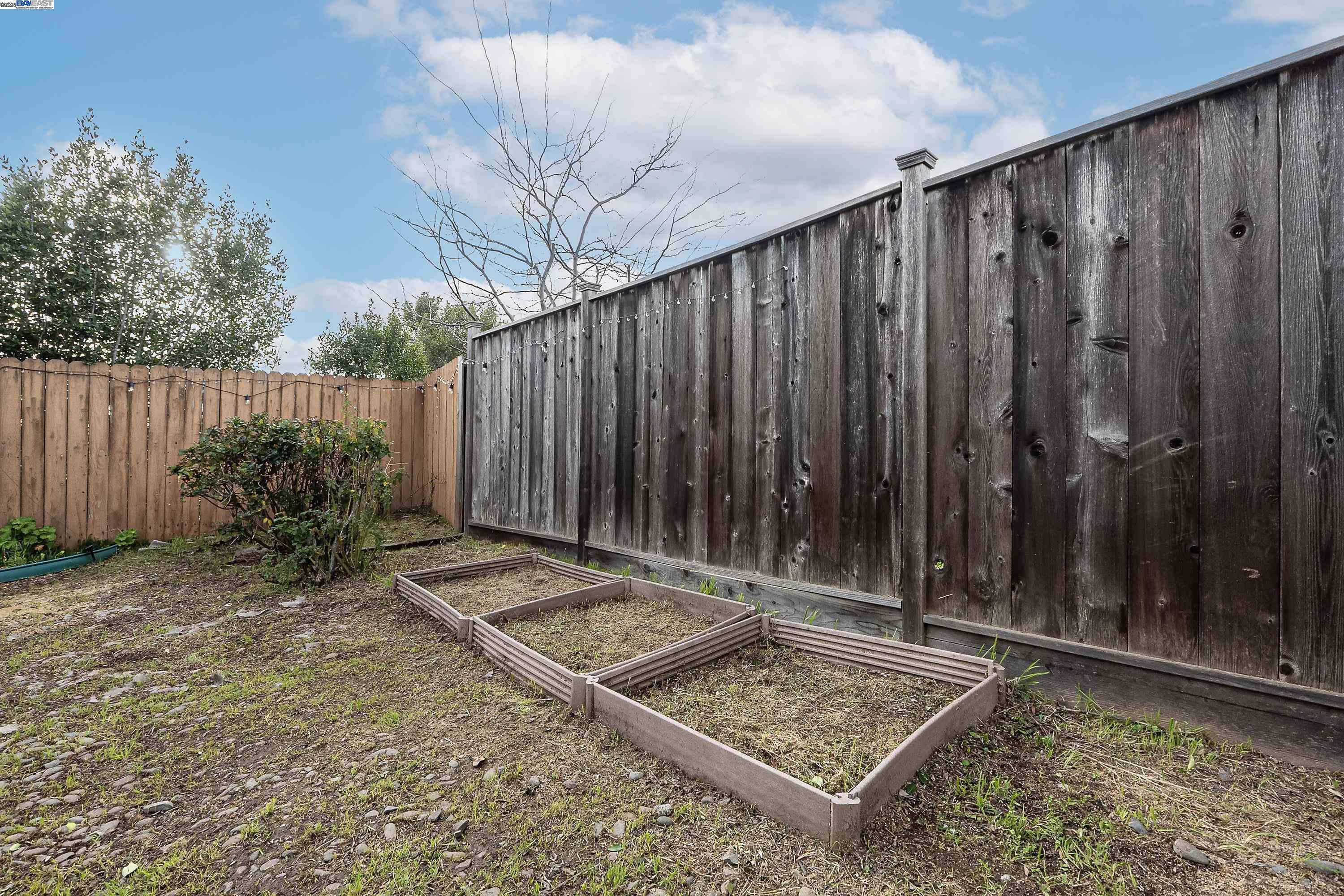 Detail Gallery Image 34 of 43 For 7476 Brookdale Ct, Dublin,  CA 94568 - 3 Beds | 2 Baths