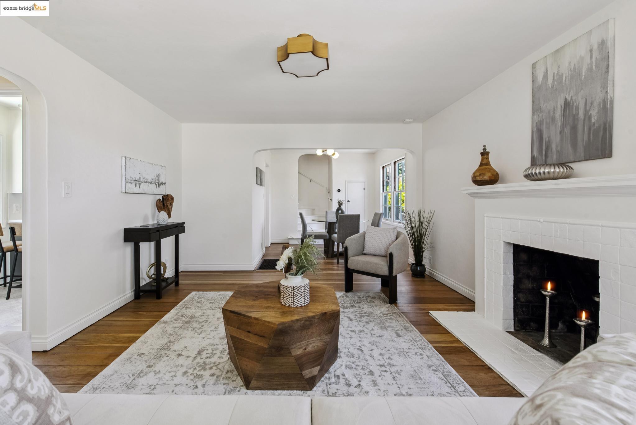 Detail Gallery Image 17 of 60 For 373 Farrelly Drive, San Leandro,  CA 94577 - 3 Beds | 2 Baths