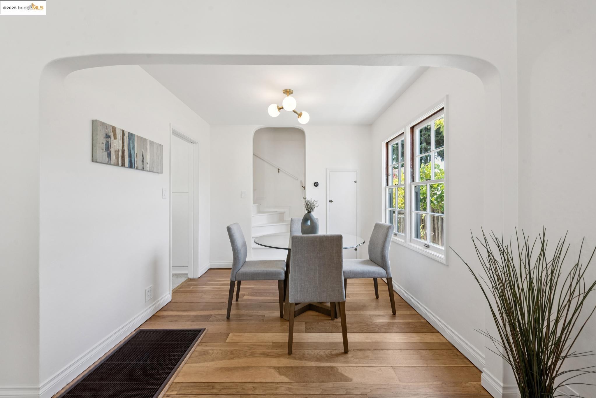 Detail Gallery Image 19 of 60 For 373 Farrelly Drive, San Leandro,  CA 94577 - 3 Beds | 2 Baths
