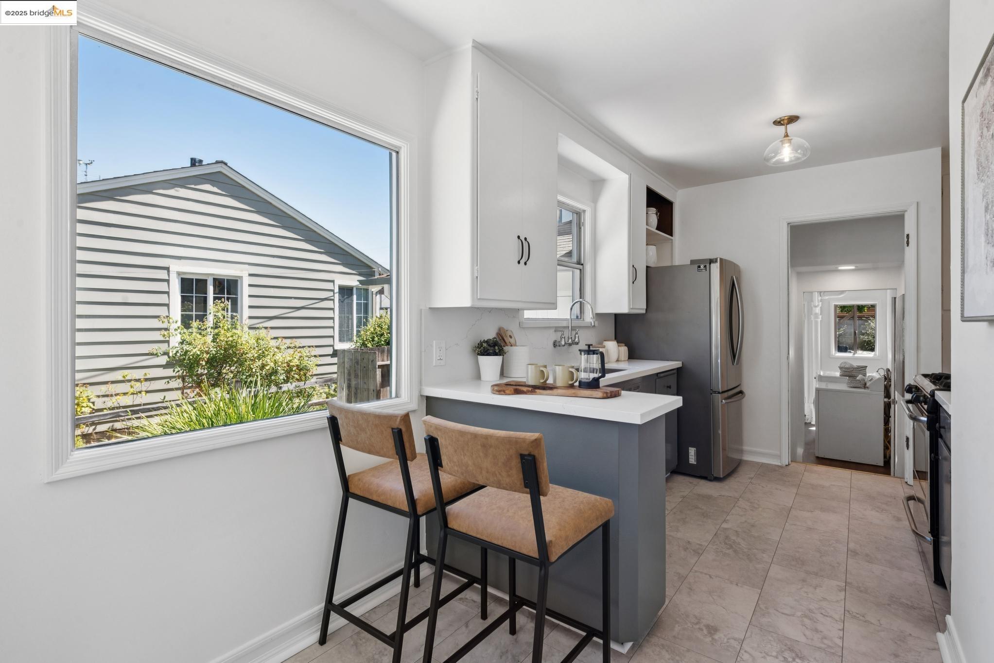 Detail Gallery Image 27 of 60 For 373 Farrelly Drive, San Leandro,  CA 94577 - 3 Beds | 2 Baths