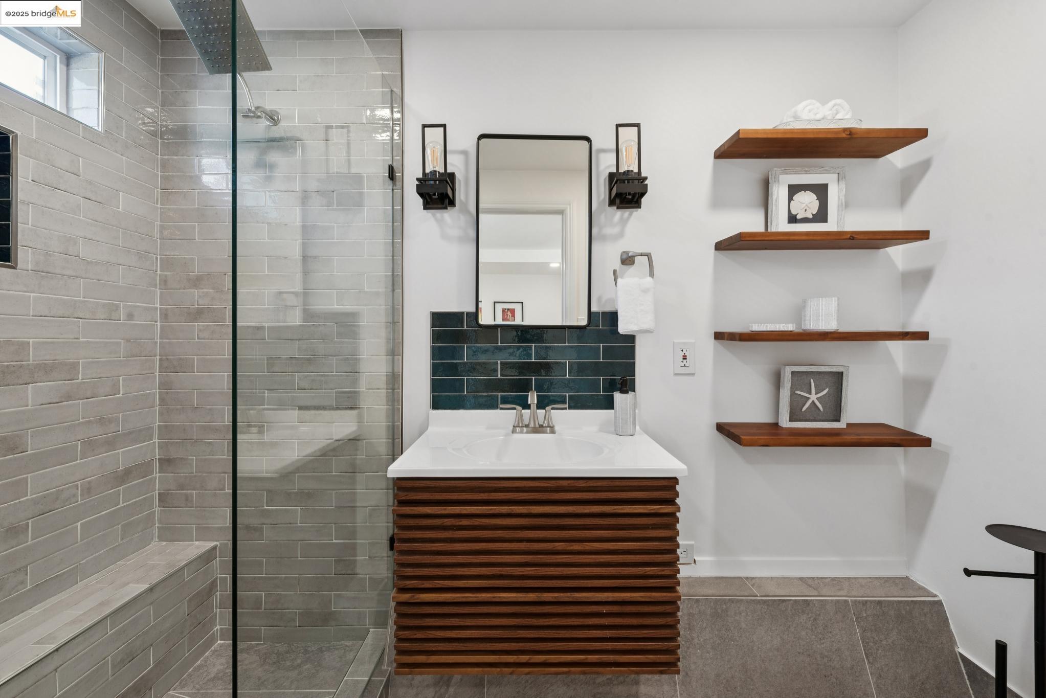 Detail Gallery Image 40 of 60 For 373 Farrelly Drive, San Leandro,  CA 94577 - 3 Beds | 2 Baths