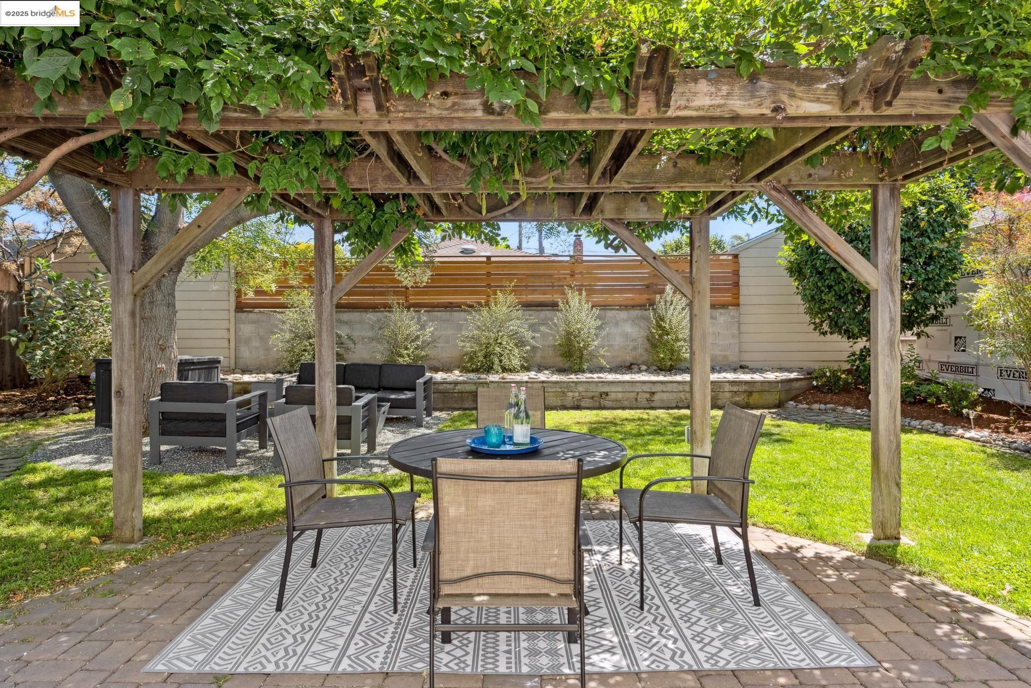 Detail Gallery Image 50 of 60 For 373 Farrelly Drive, San Leandro,  CA 94577 - 3 Beds | 2 Baths