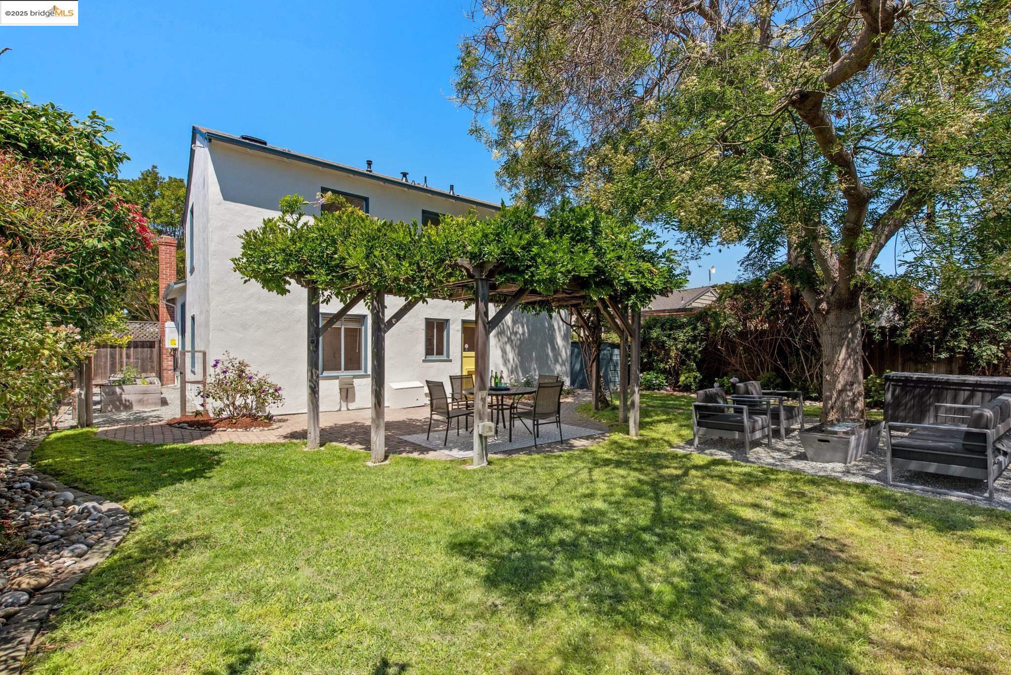 Detail Gallery Image 57 of 60 For 373 Farrelly Drive, San Leandro,  CA 94577 - 3 Beds | 2 Baths
