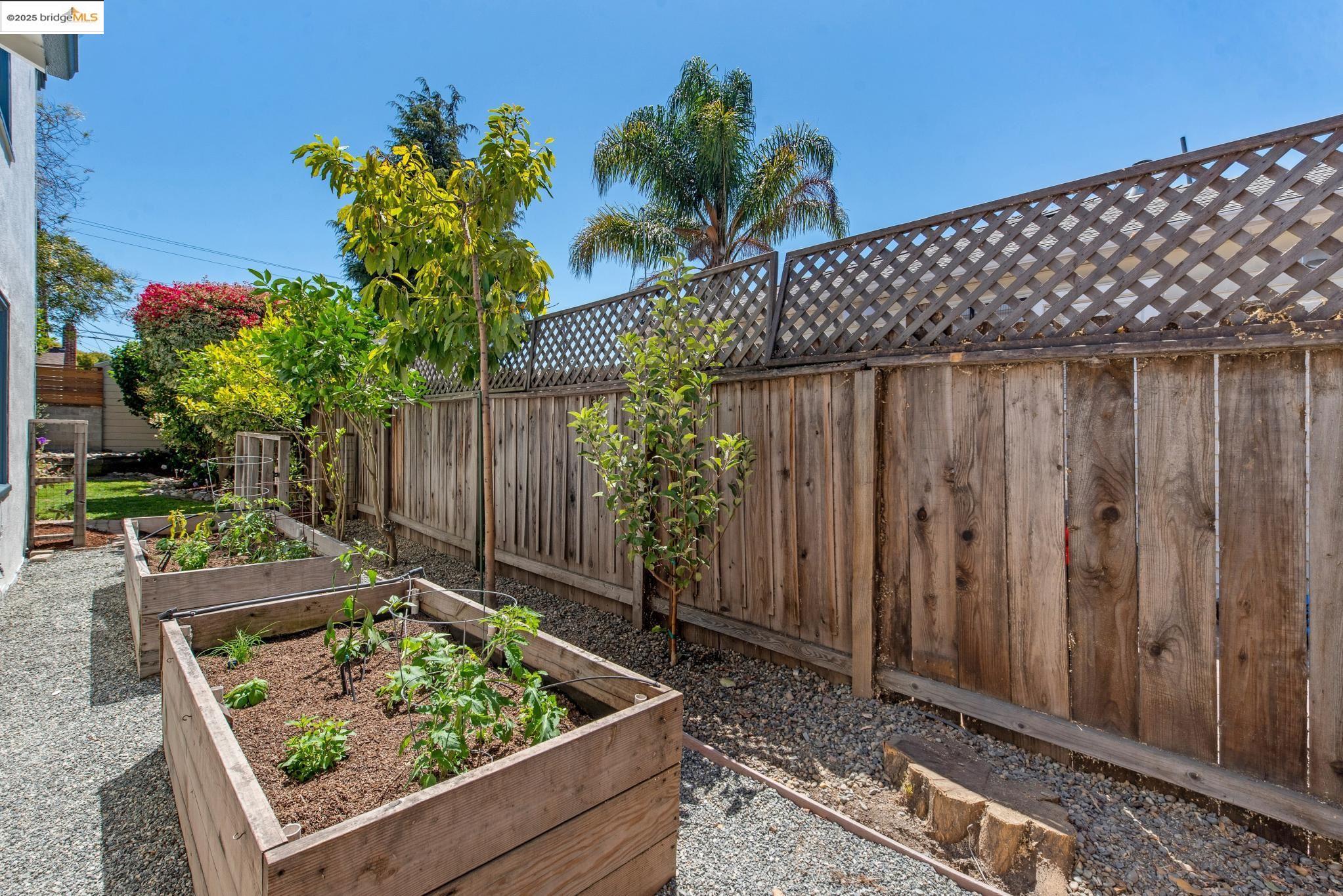 Detail Gallery Image 58 of 60 For 373 Farrelly Drive, San Leandro,  CA 94577 - 3 Beds | 2 Baths