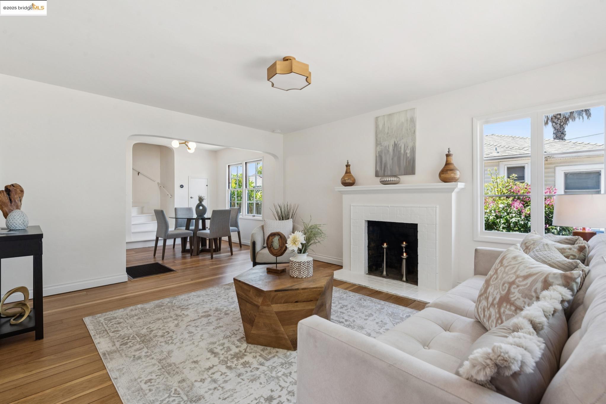 Detail Gallery Image 10 of 60 For 373 Farrelly Drive, San Leandro,  CA 94577 - 3 Beds | 2 Baths
