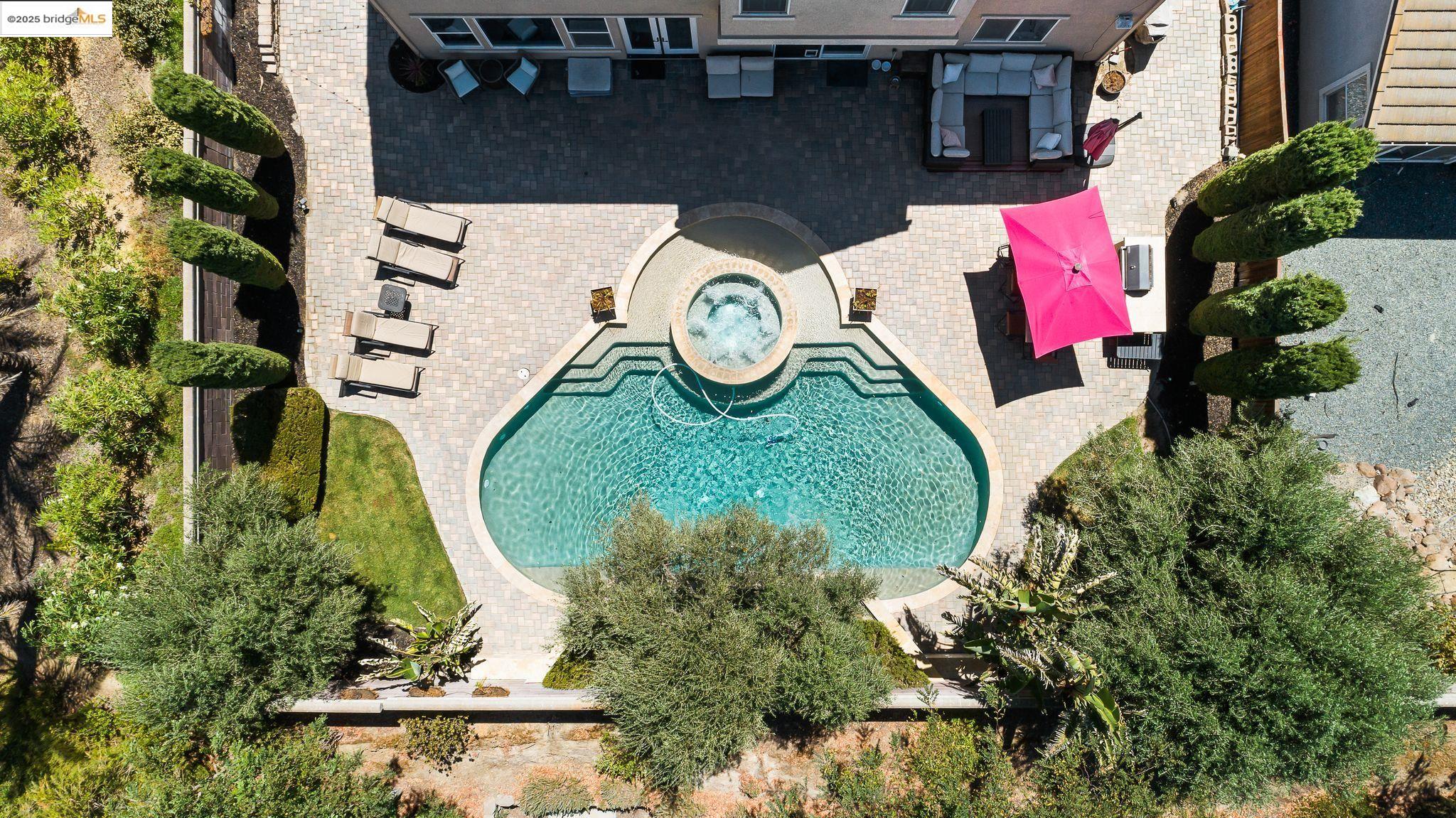 Detail Gallery Image 3 of 44 For 6900 New Melones Cir, Discovery Bay,  CA 94505 - 5 Beds | 4 Baths