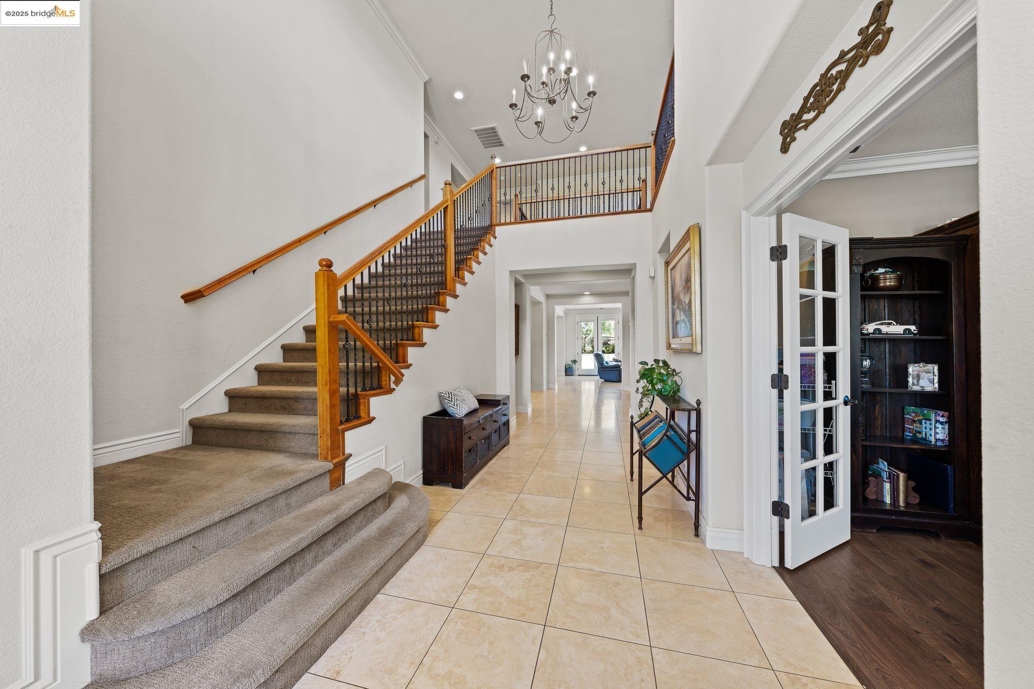 Detail Gallery Image 21 of 44 For 6900 New Melones Cir, Discovery Bay,  CA 94505 - 5 Beds | 4 Baths