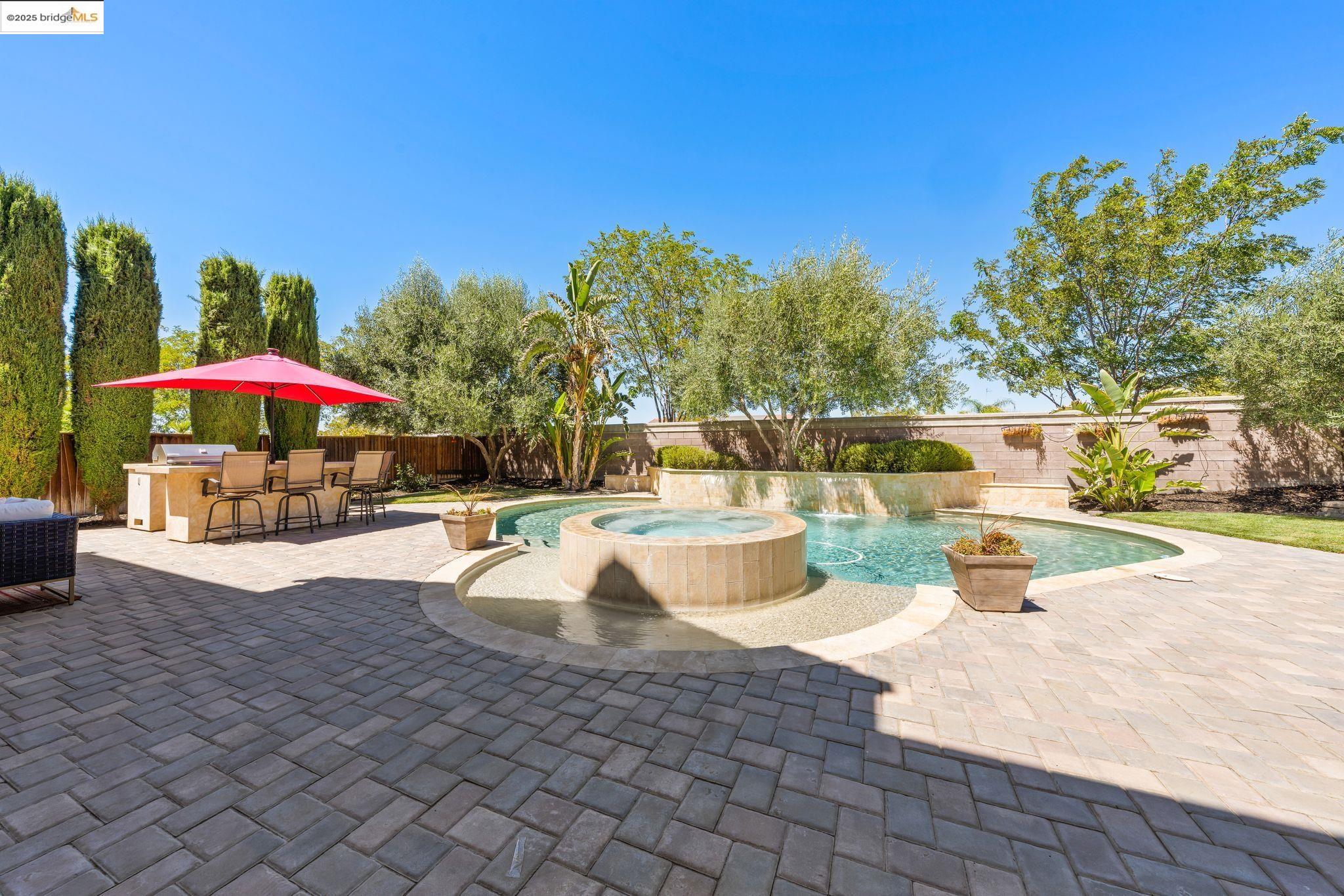 Detail Gallery Image 31 of 44 For 6900 New Melones Cir, Discovery Bay,  CA 94505 - 5 Beds | 4 Baths