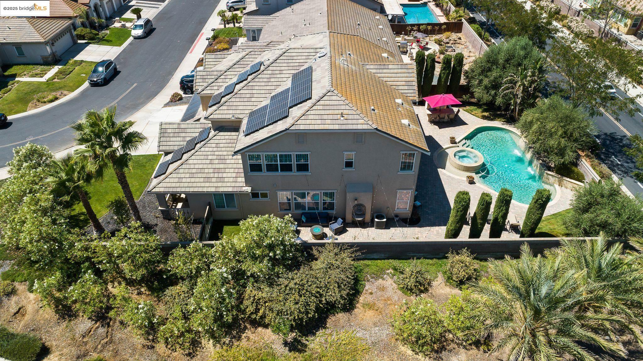 Detail Gallery Image 38 of 44 For 6900 New Melones Cir, Discovery Bay,  CA 94505 - 5 Beds | 4 Baths
