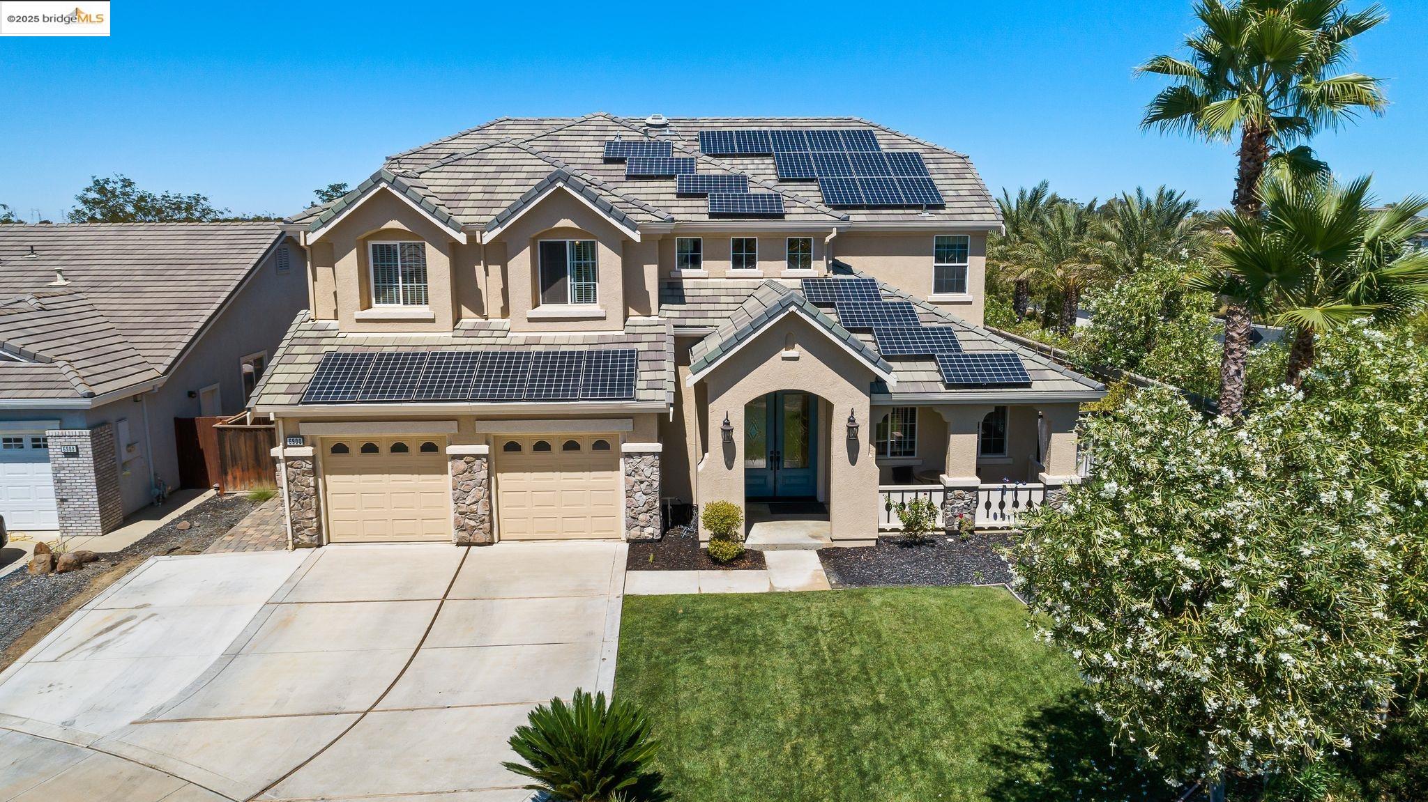 Detail Gallery Image 5 of 44 For 6900 New Melones Cir, Discovery Bay,  CA 94505 - 5 Beds | 4 Baths