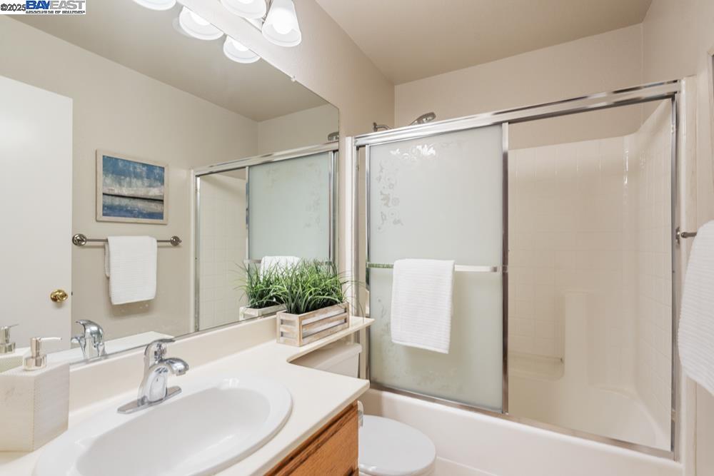 Detail Gallery Image 16 of 35 For 1727 Sutter St, Livermore,  CA 94551 - 3 Beds | 2 Baths