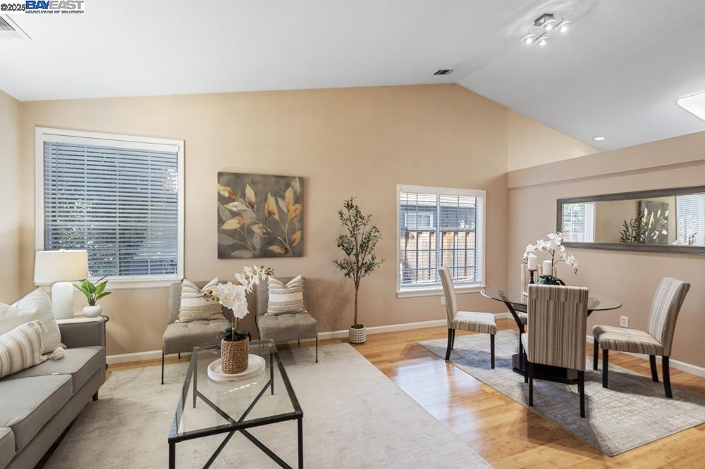 Detail Gallery Image 8 of 35 For 1727 Sutter St, Livermore,  CA 94551 - 3 Beds | 2 Baths