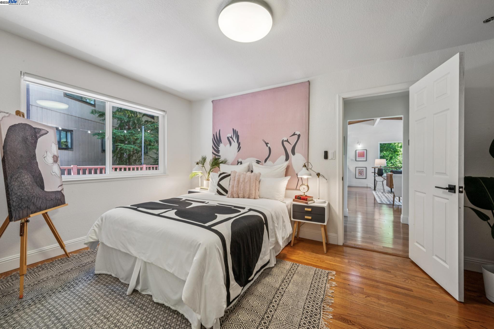 Detail Gallery Image 26 of 46 For 7249 Wild Currant Way, Oakland,  CA 94611 - 3 Beds | 3 Baths