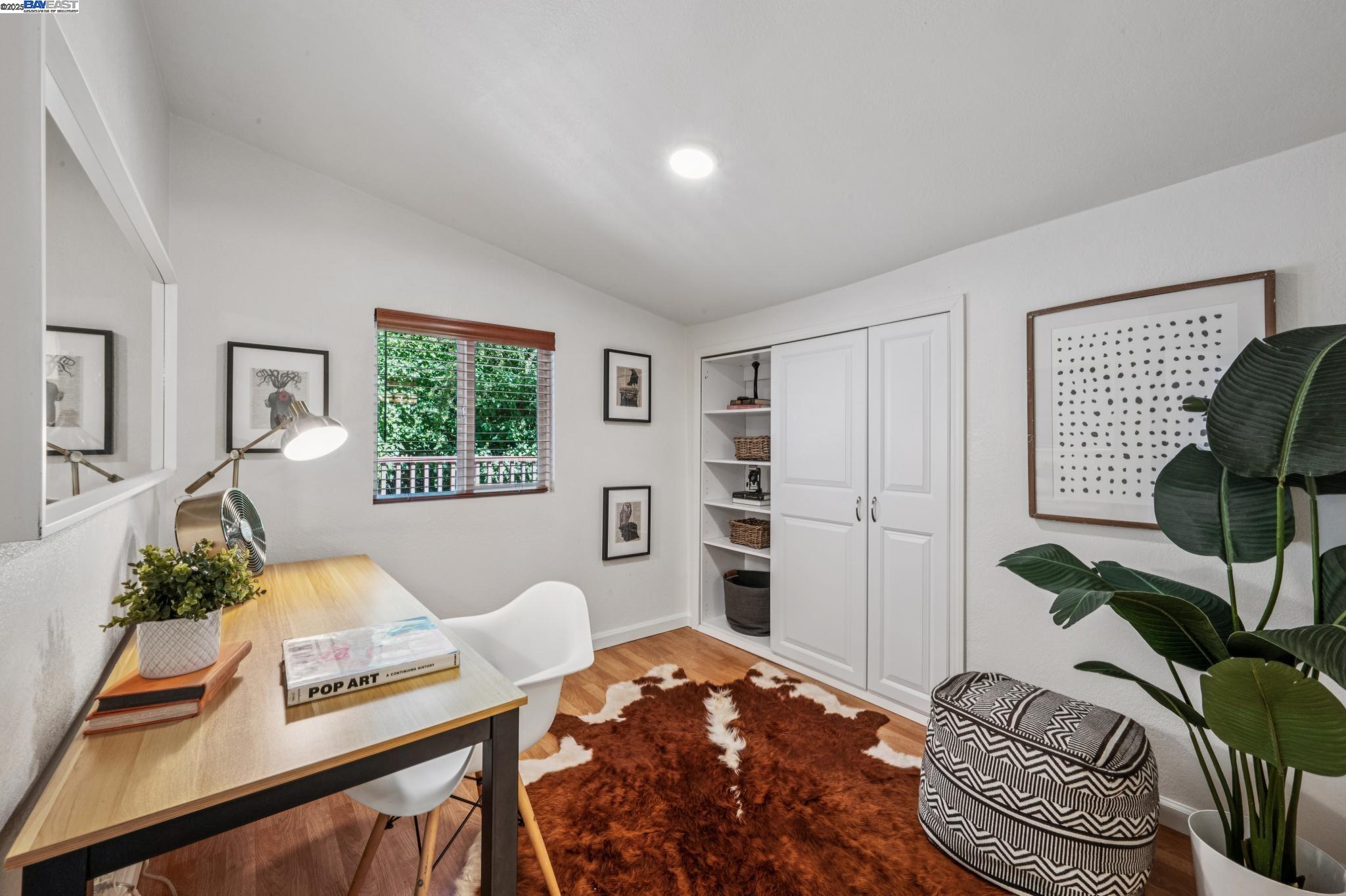 Detail Gallery Image 29 of 46 For 7249 Wild Currant Way, Oakland,  CA 94611 - 3 Beds | 3 Baths
