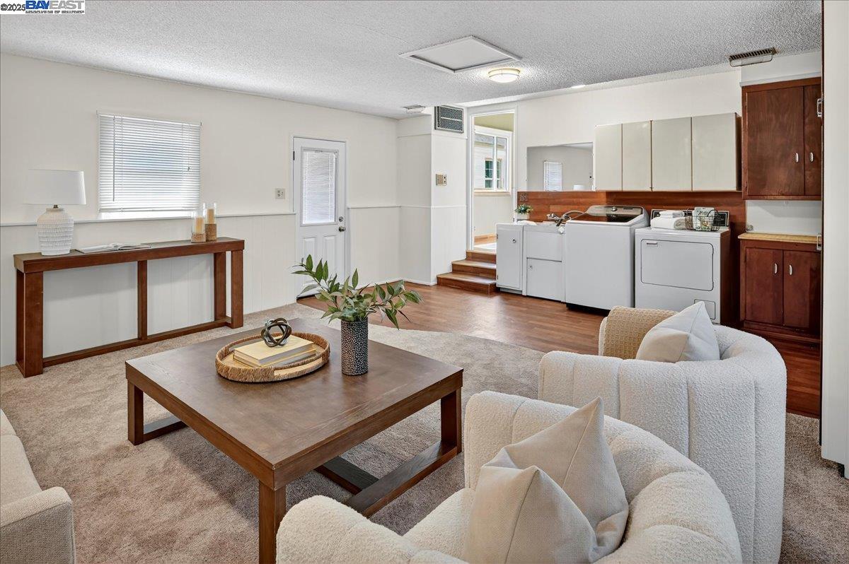 Detail Gallery Image 21 of 41 For 2027 Pacific Ave, San Leandro,  CA 94577 - 3 Beds | 2 Baths