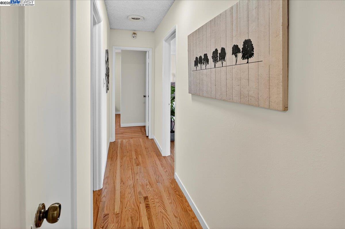 Detail Gallery Image 23 of 41 For 2027 Pacific Ave, San Leandro,  CA 94577 - 3 Beds | 2 Baths